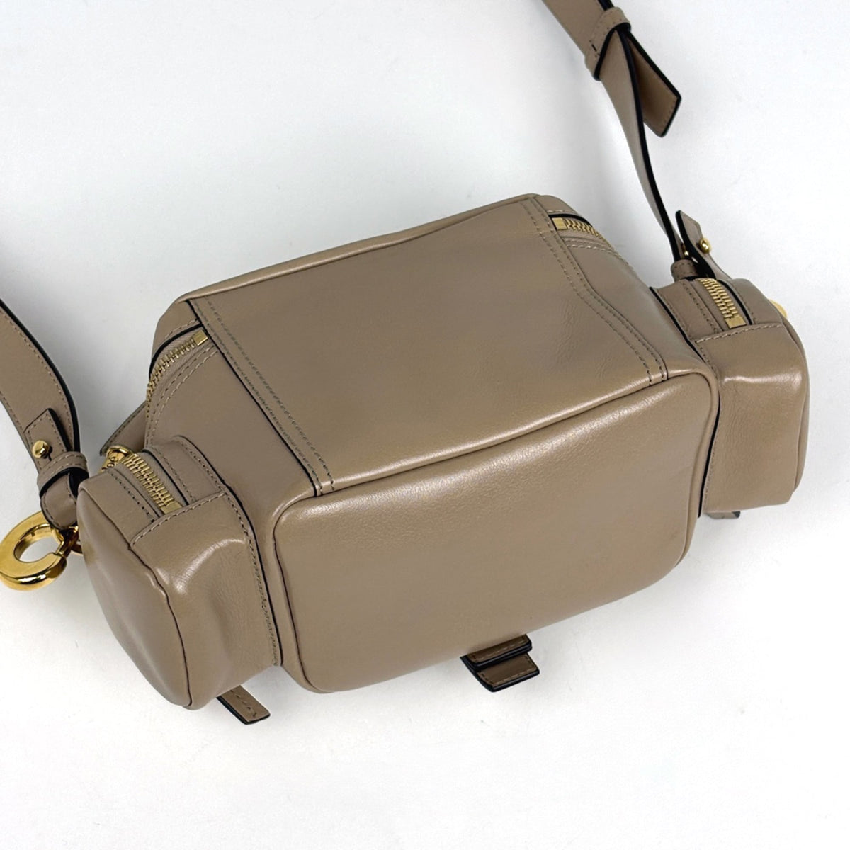 Chloé Beige Leather Handbag (Pre-Owned)