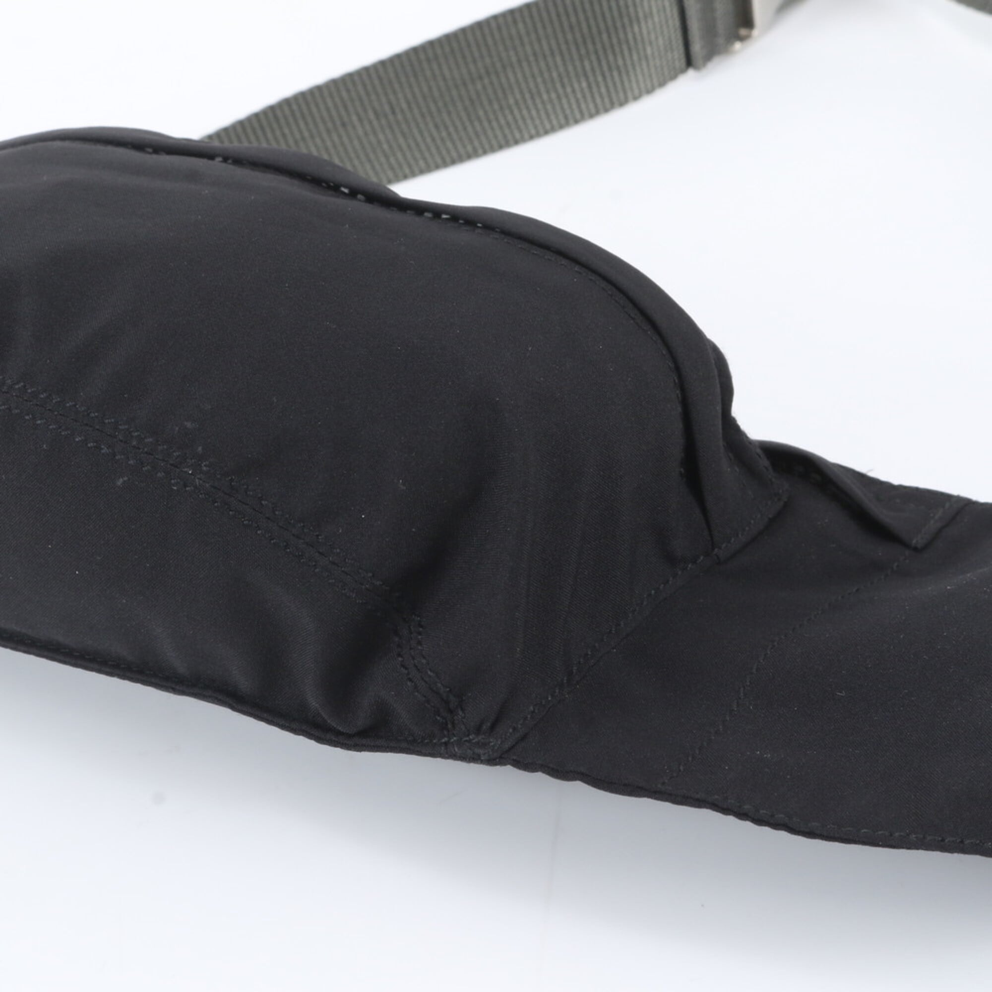 Pradasports Black Fanny Pack Sling Bag (Pre-Owned)