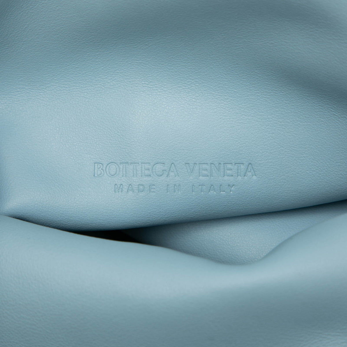 Bottega Veneta Light Blue Leather Clutch Bag (Pre-Owned)