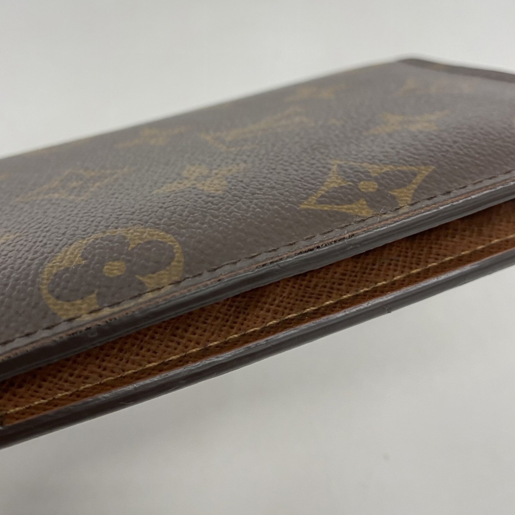Louis Vuitton Brown Long Wallet (Bi-Fold) (Pre-Owned)