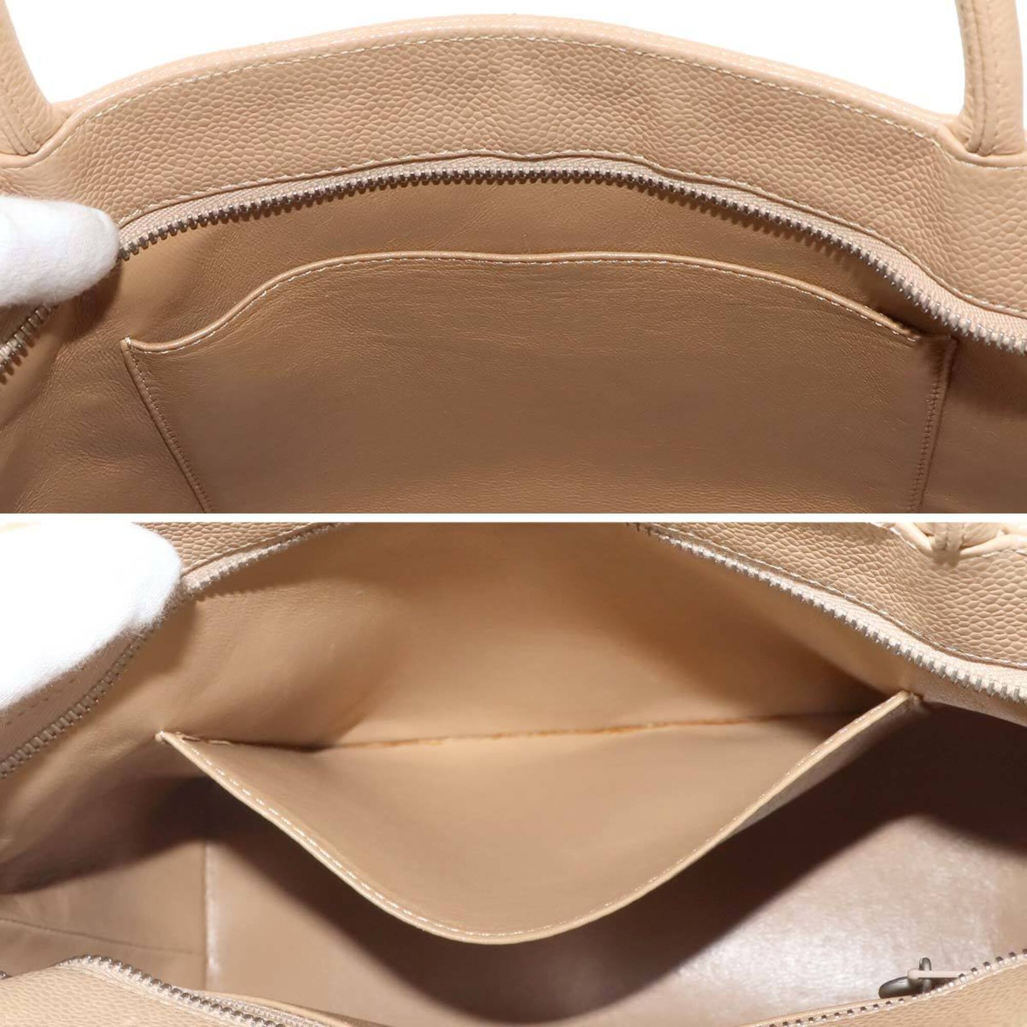 Chanel Beige Grained Calfskin Handbag Tote Bag (Pre-Owned)