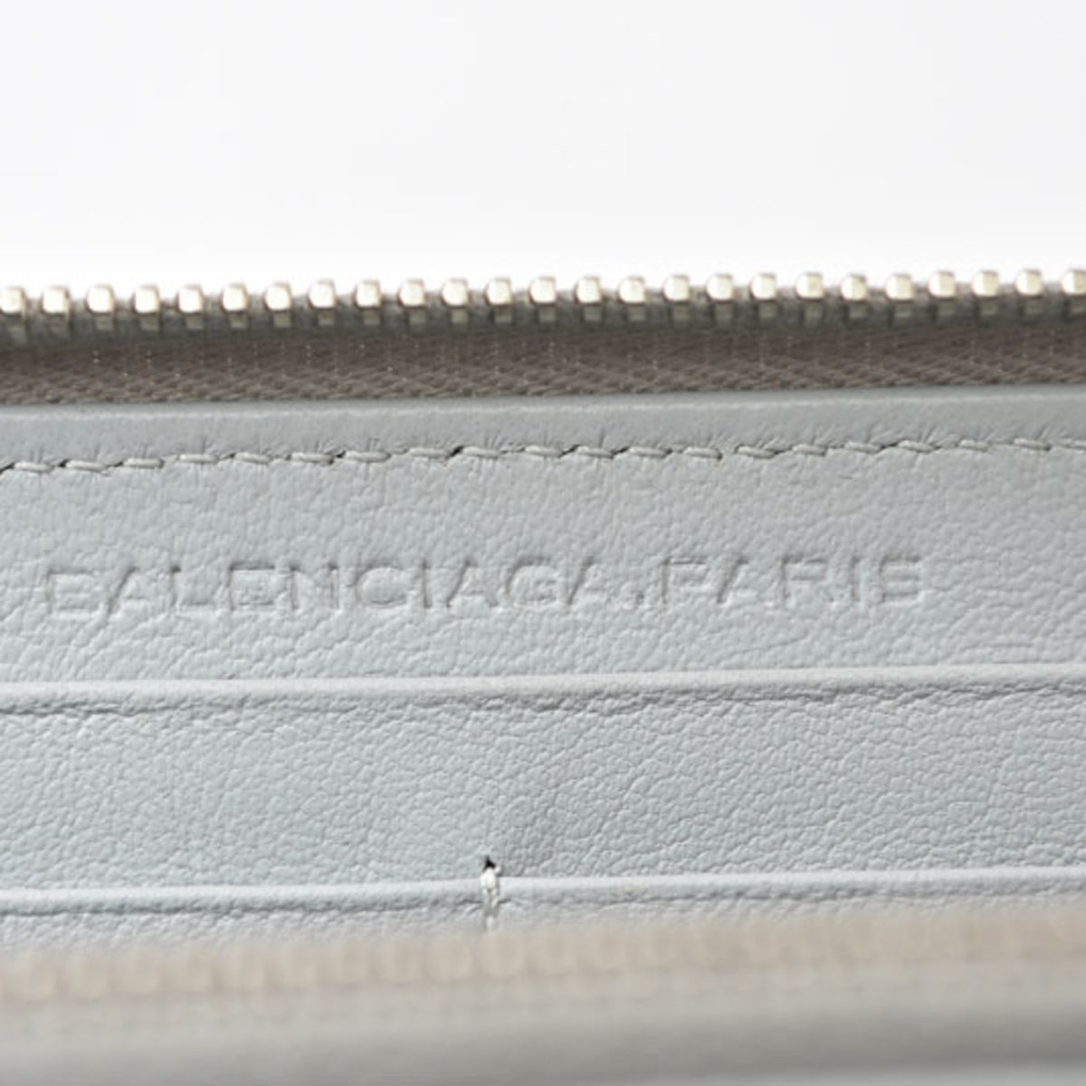 Balenciaga Light Gray Leather Long Wallet (Bi-Fold) (Pre-Owned)