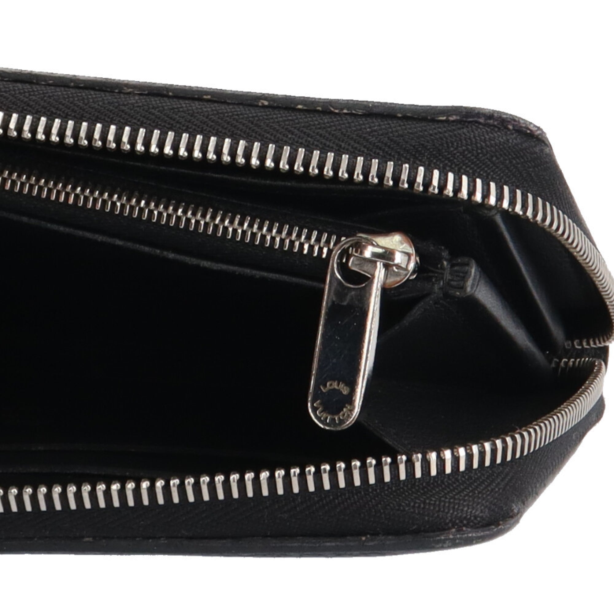 Louis Vuitton Black Mahina Leather Long Wallet (Bi-Fold) (Pre-Owned)