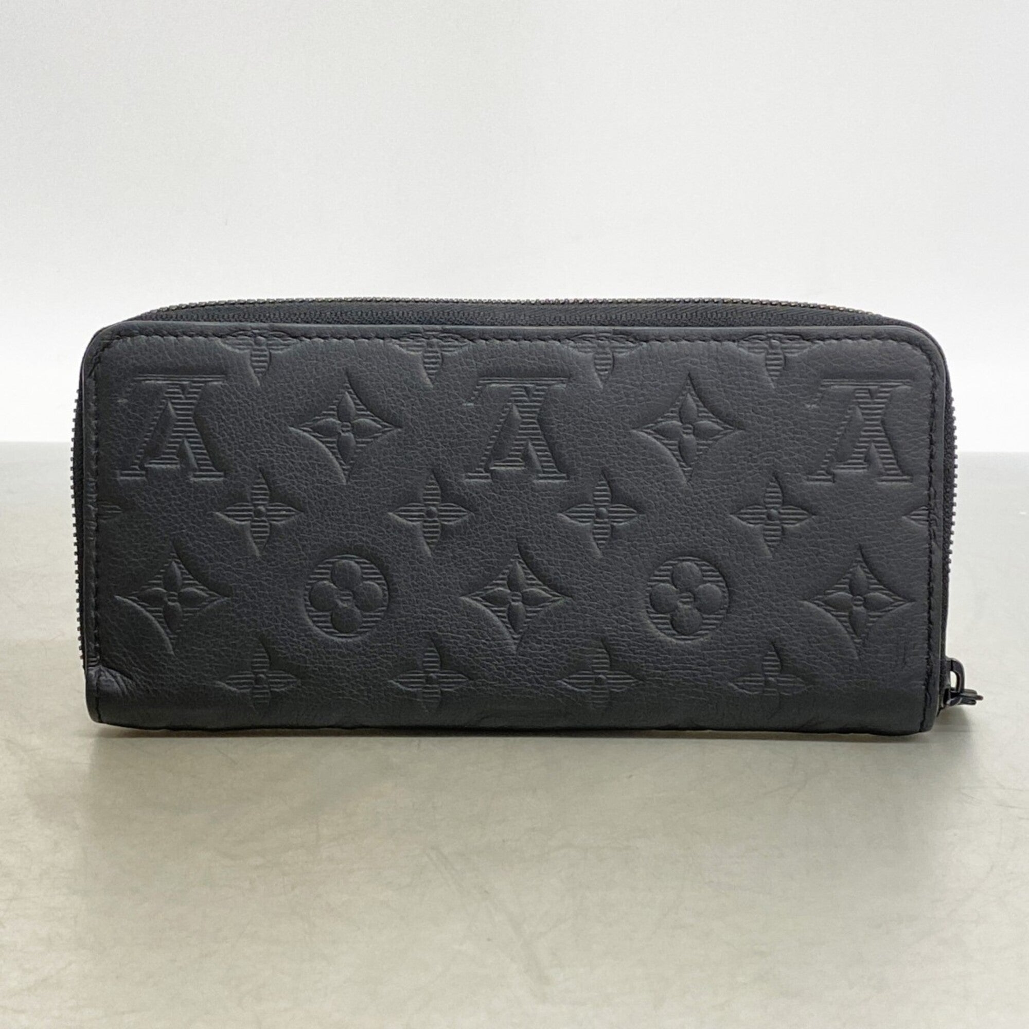 Louis Vuitton Black Long Wallet (Bi-Fold) (Pre-Owned)