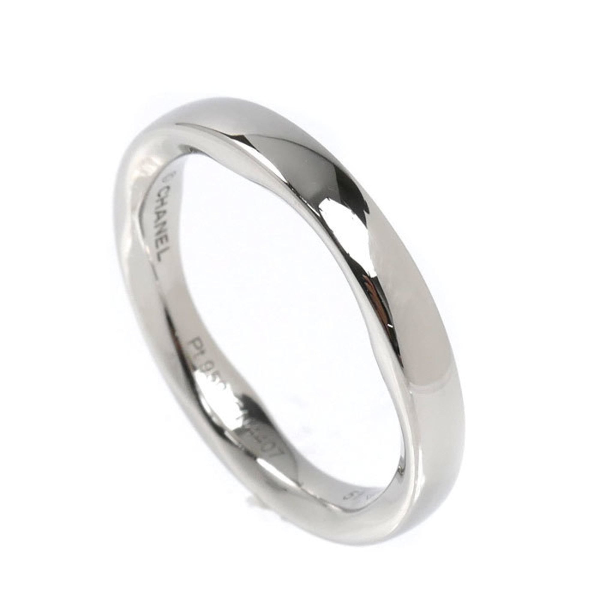 Chanel Platinum 950 Band Ring (Pre-Owned)