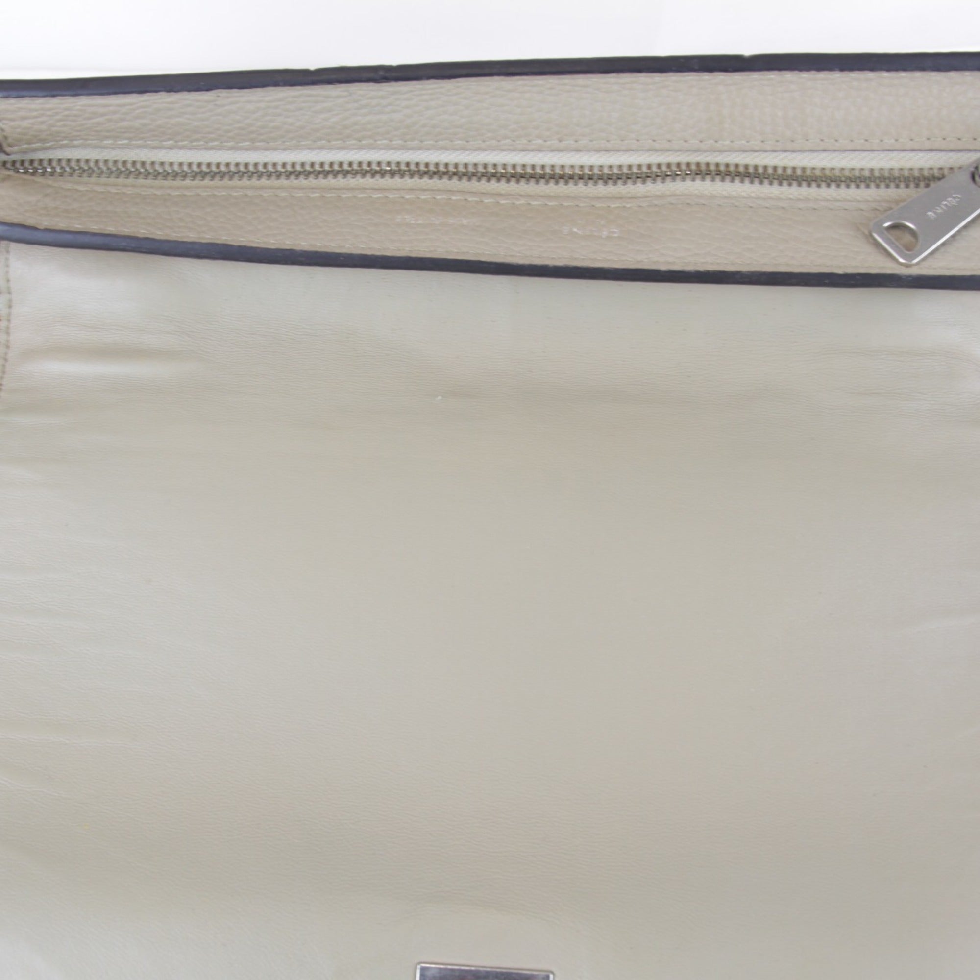 Celine Beige Leather Shoulder Bag (Pre-Owned)