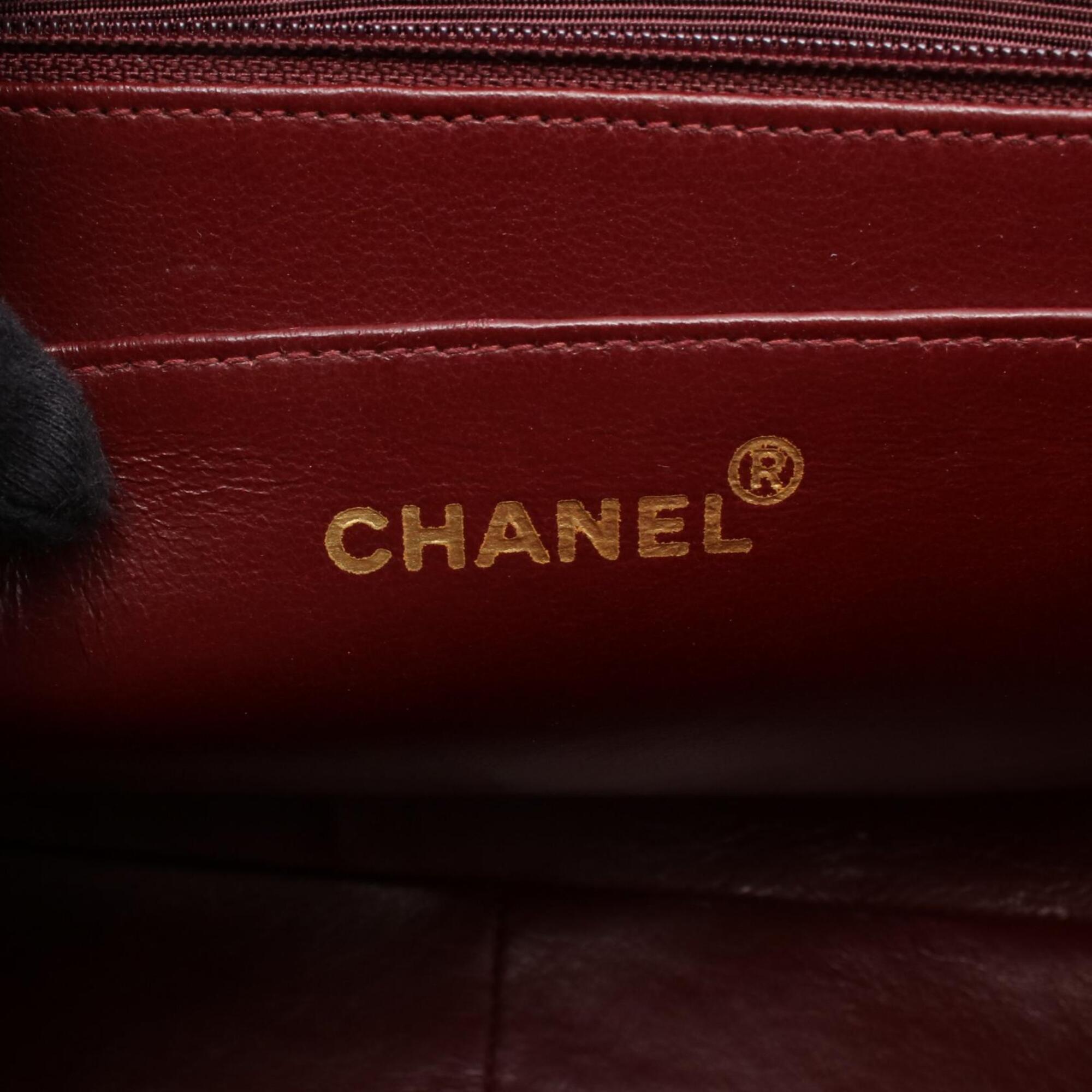 Chanel Black Leather Handbag Shoulder Bag (Pre-Owned)
