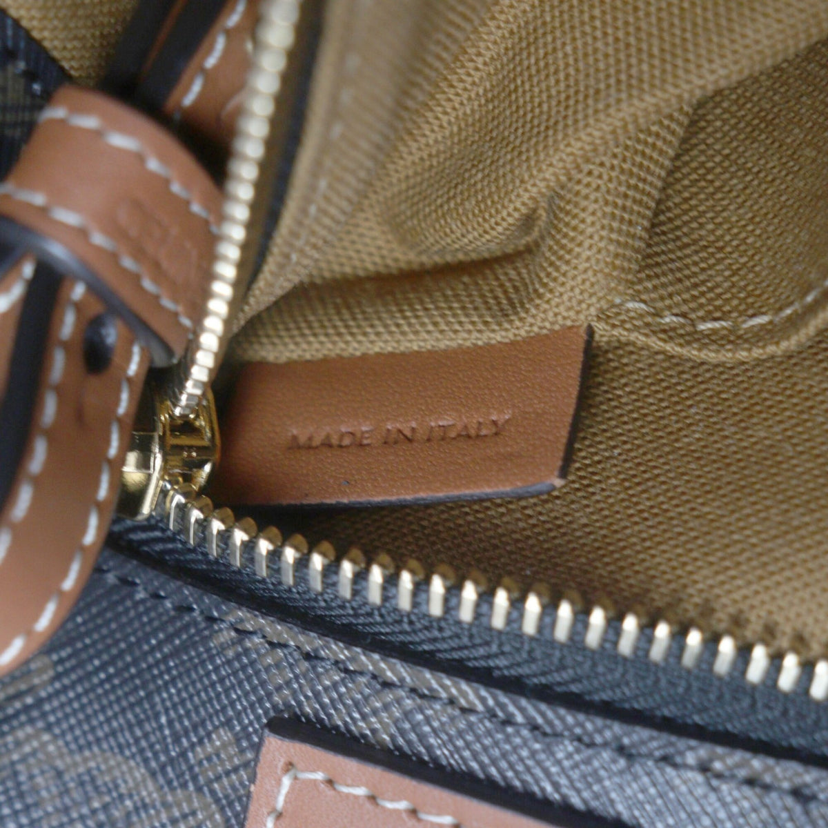 Celine Dark Brown Canvas Leather Tote Bag (Pre-Owned)