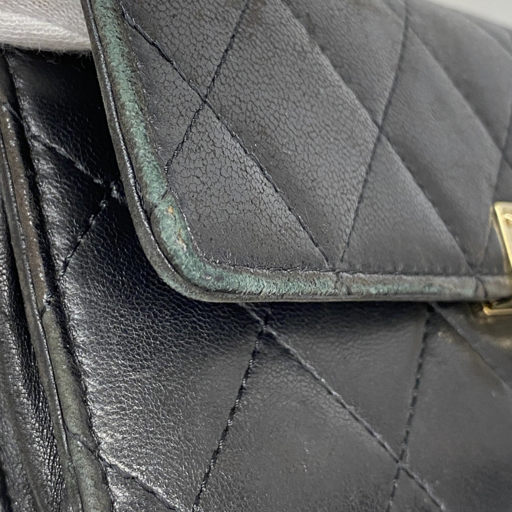 Chanel Black Leather Long Wallet (Bi-Fold) (Pre-Owned)