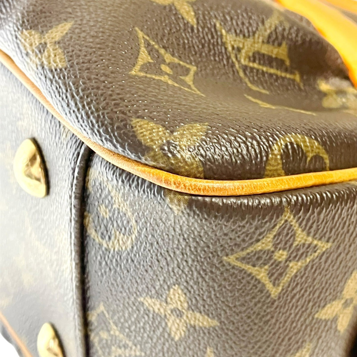 Louis Vuitton Brown Monogram Monogram Handbag (Pre-Owned)