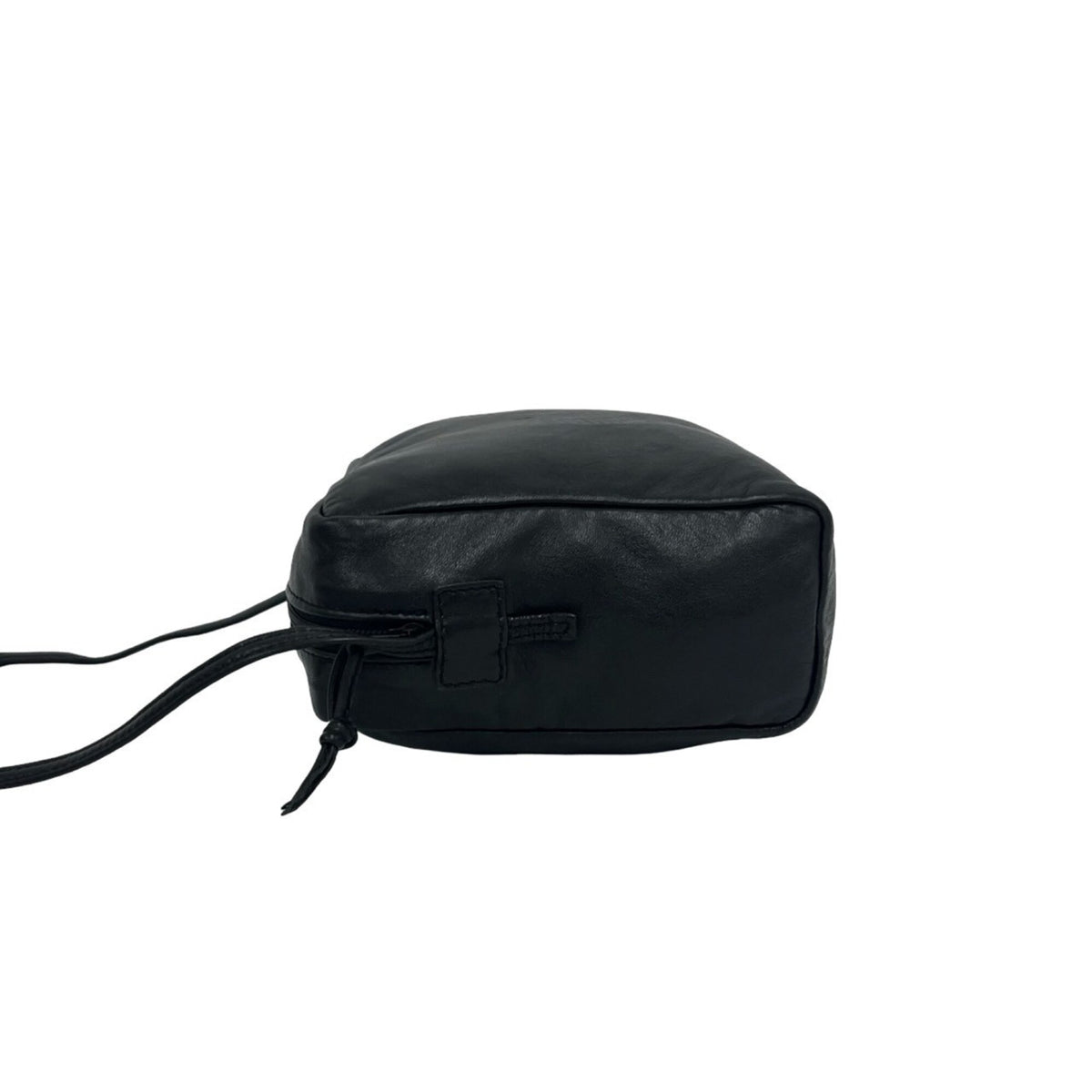 Loewe Black Leather Pochette Shoulder Bag (Pre-Owned)