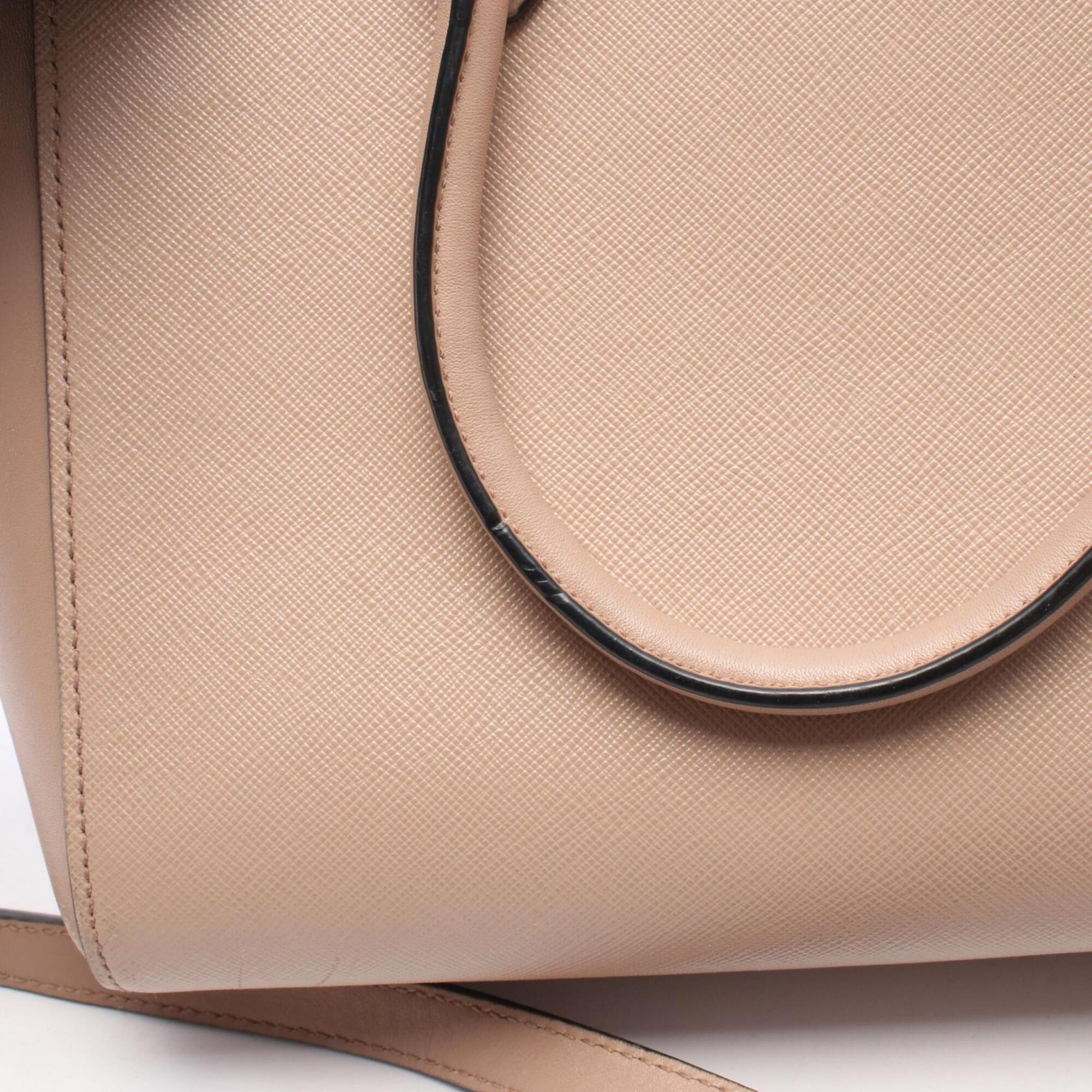 Prada Pink Leather Handbag (Pre-Owned)