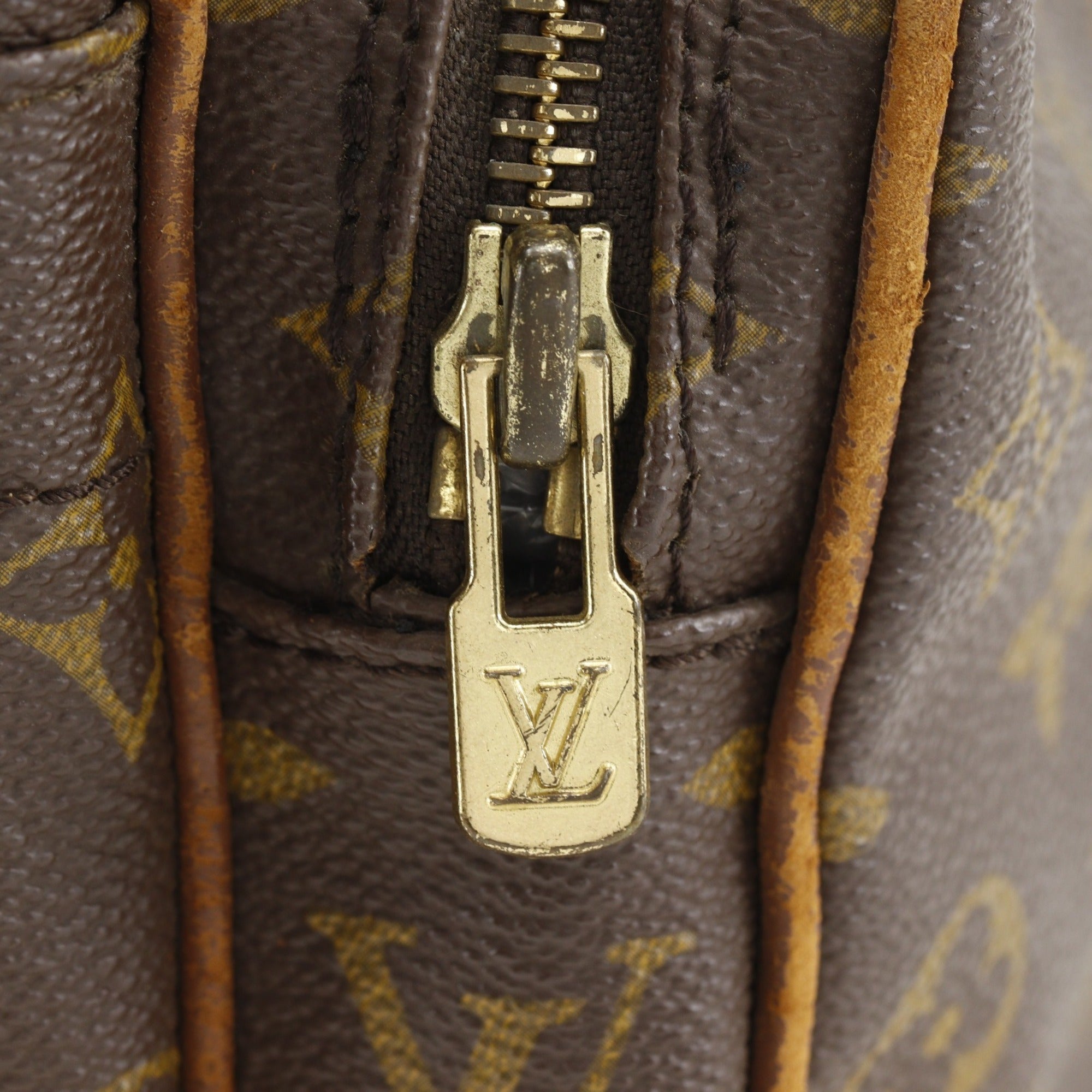 Louis Vuitton Monogram Brown Monogram Shoulder Bag (Pre-Owned)
