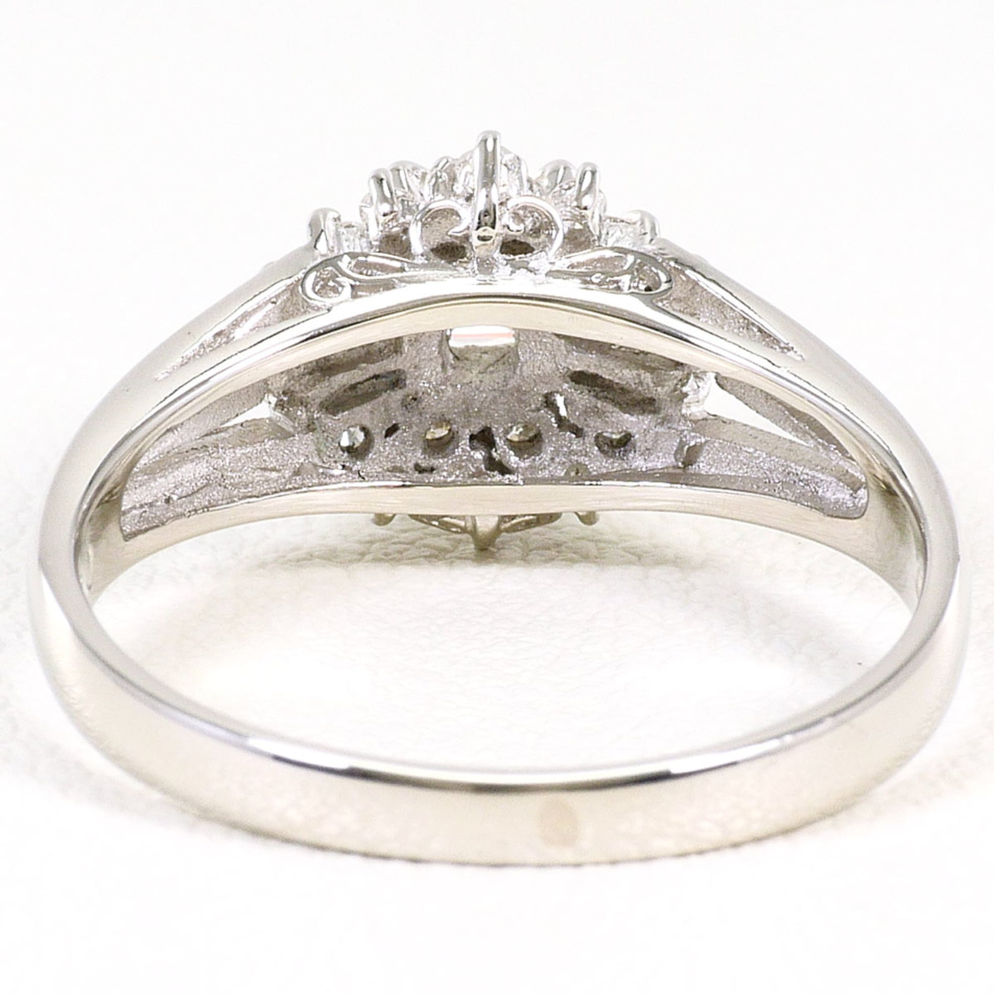 Unbranded Platinum Platinum 900 Band Ring (Pre-Owned)
