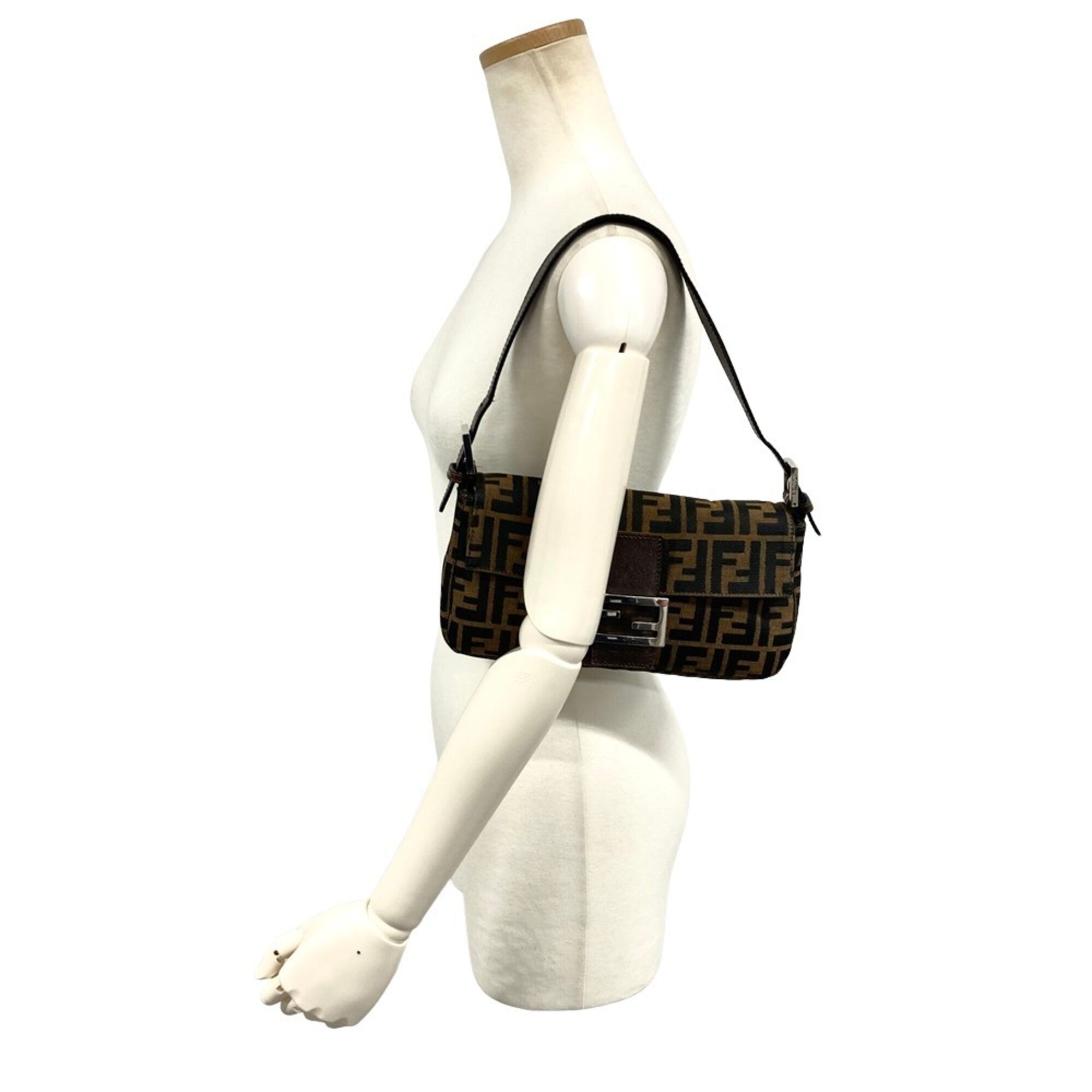 Fendi Brown Canvas Shoulder Bag (Pre-Owned)