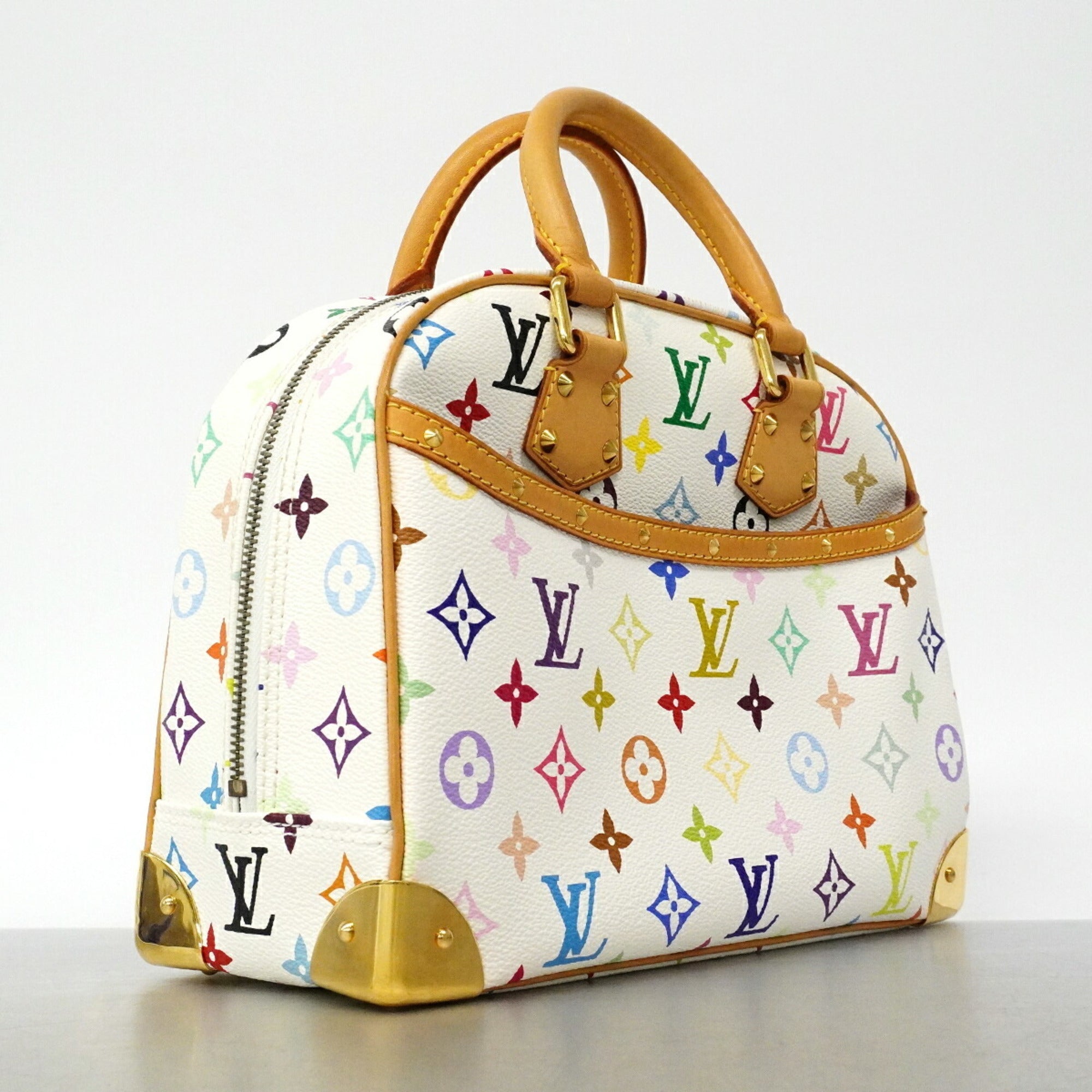 Louis Vuitton Blanc Handbag (Pre-Owned)