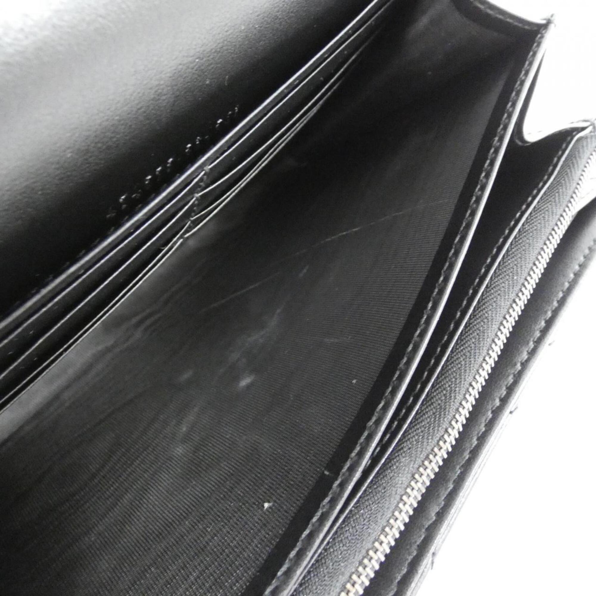 Gucci Gg Marmont Black Quilting Shoulder Bag (Pre-Owned)
