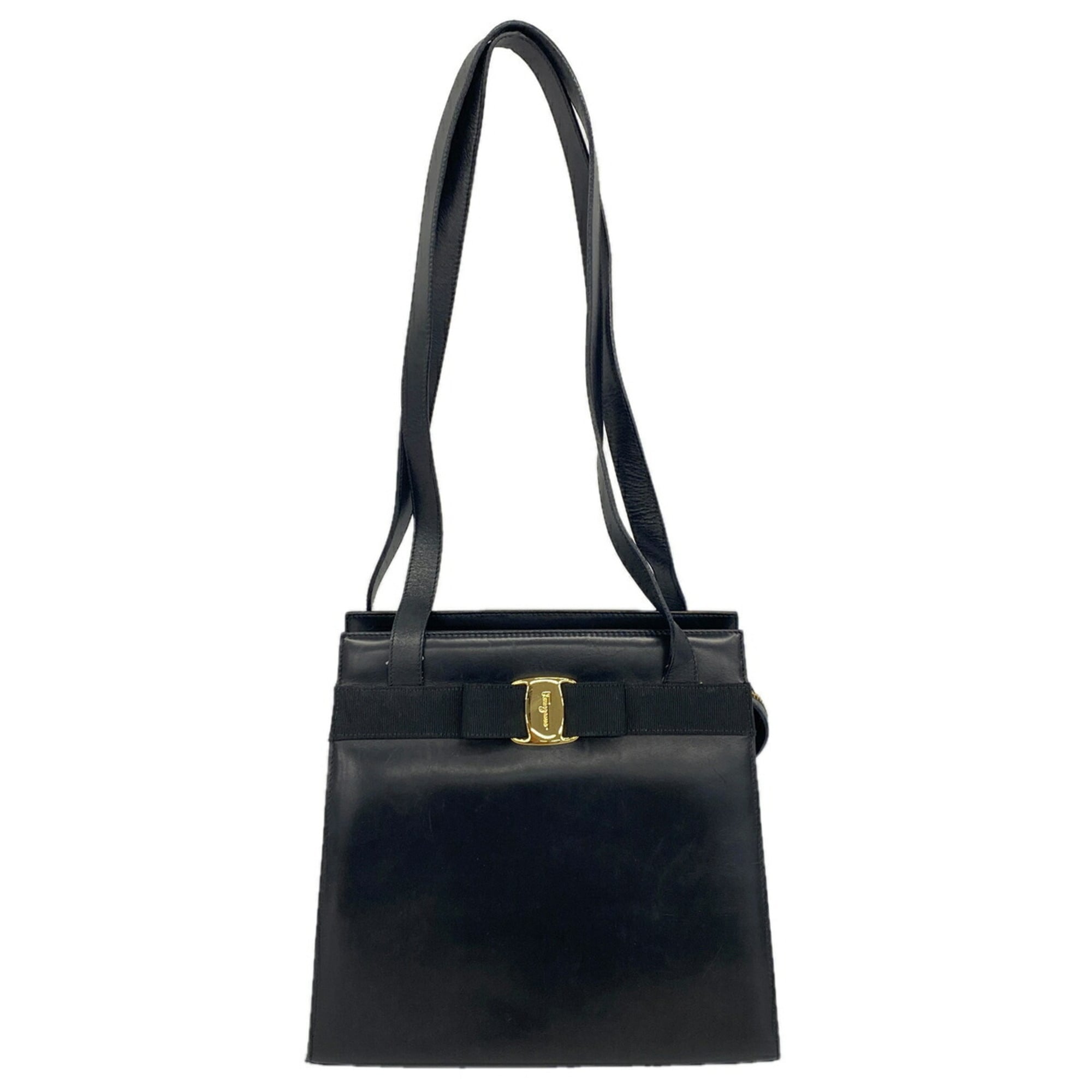 Salvatore Ferragamo Black Leather Shoulder Bag (Pre-Owned)