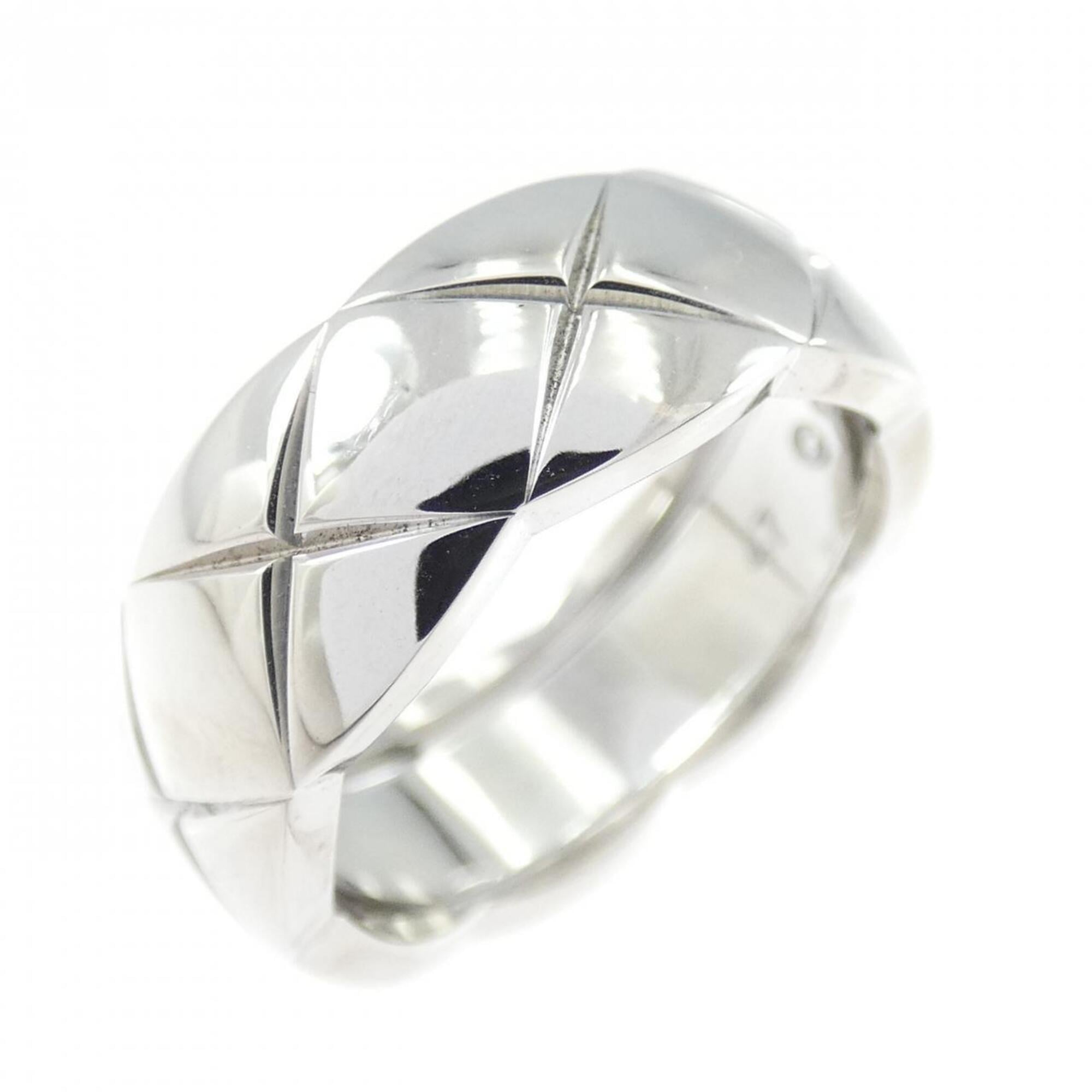 Chanel White Gold (18K) Band Ring (Pre-Owned)