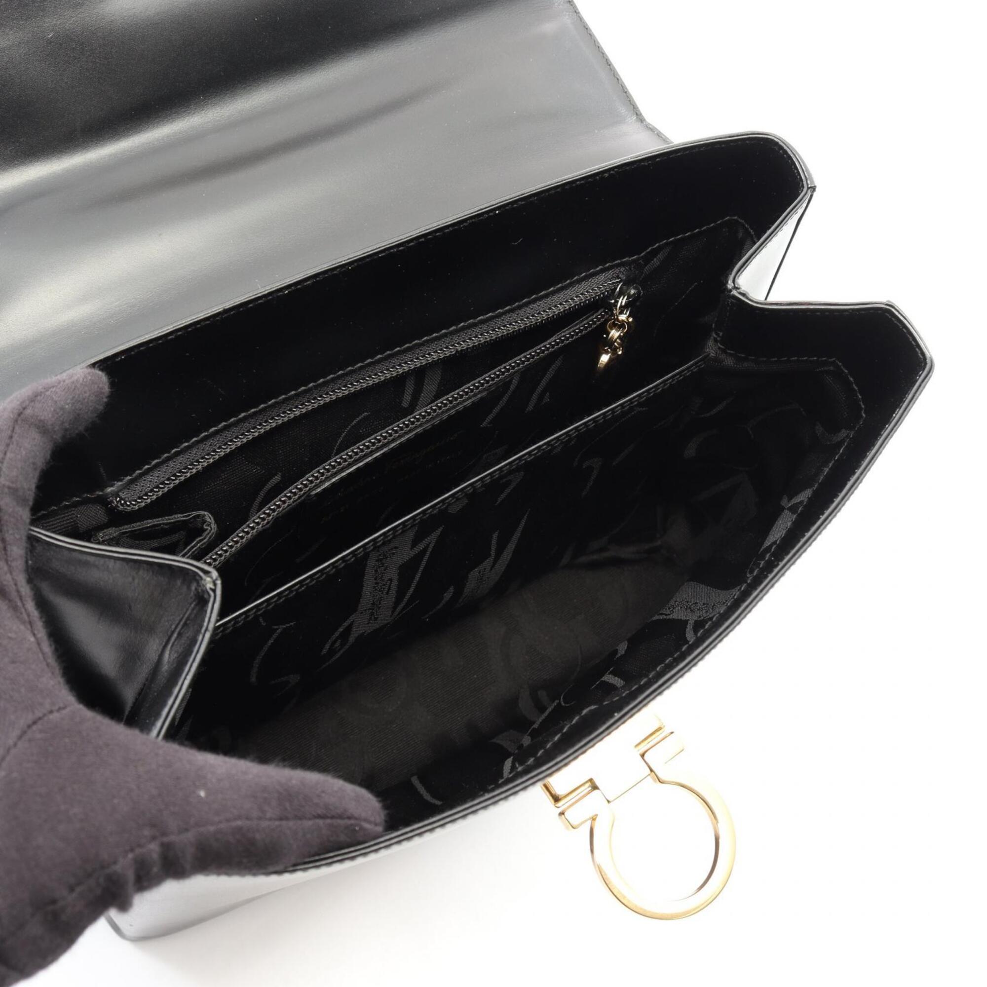 Salvatore Ferragamo Black Leather Handbag (Pre-Owned)