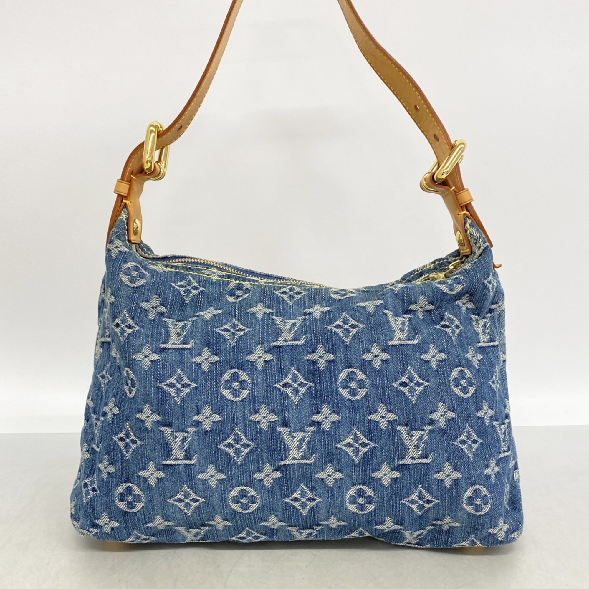 Louis Vuitton Blue Shoulder Bag (Pre-Owned)