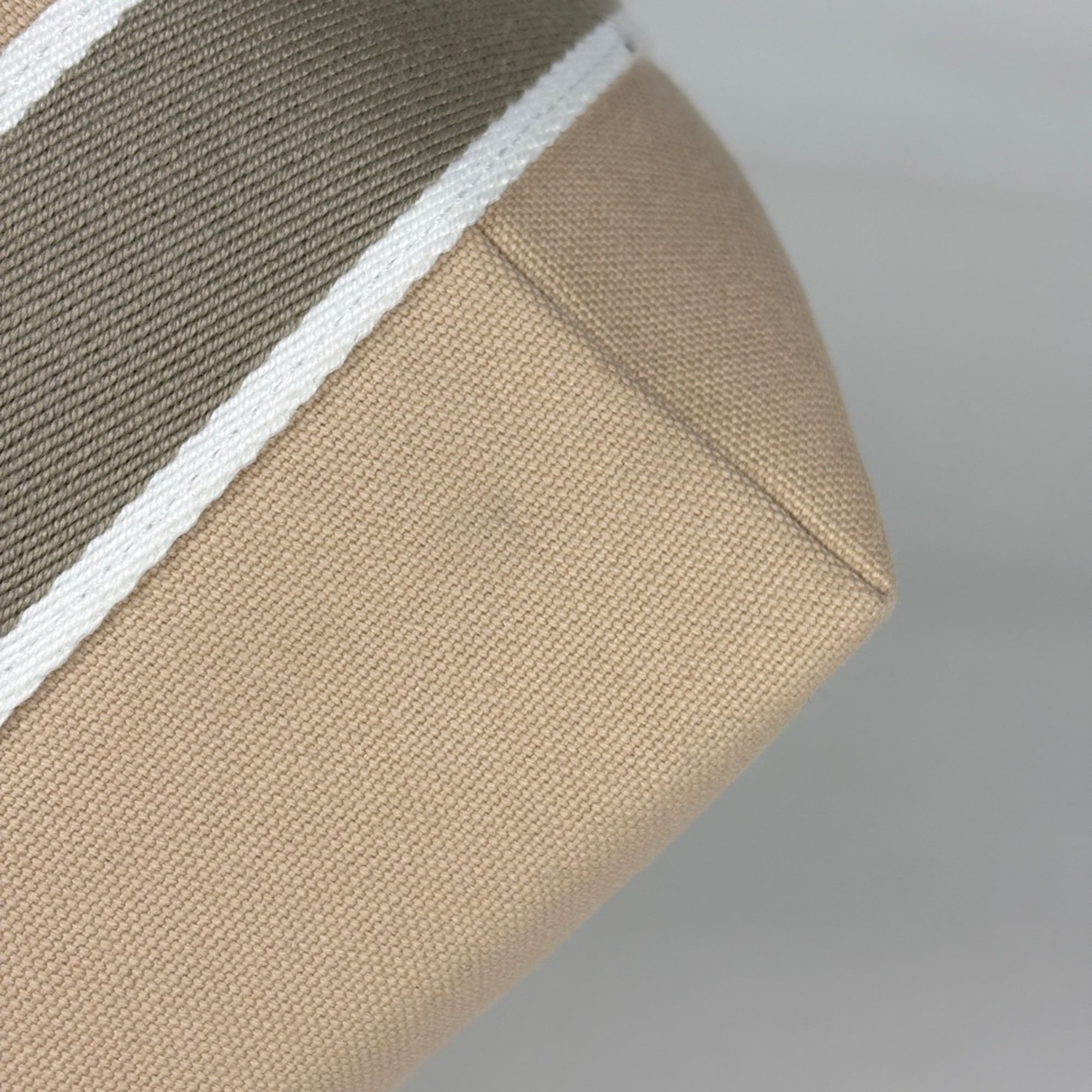Hermes Beige Cotton Handbag Pouch (Pre-Owned)