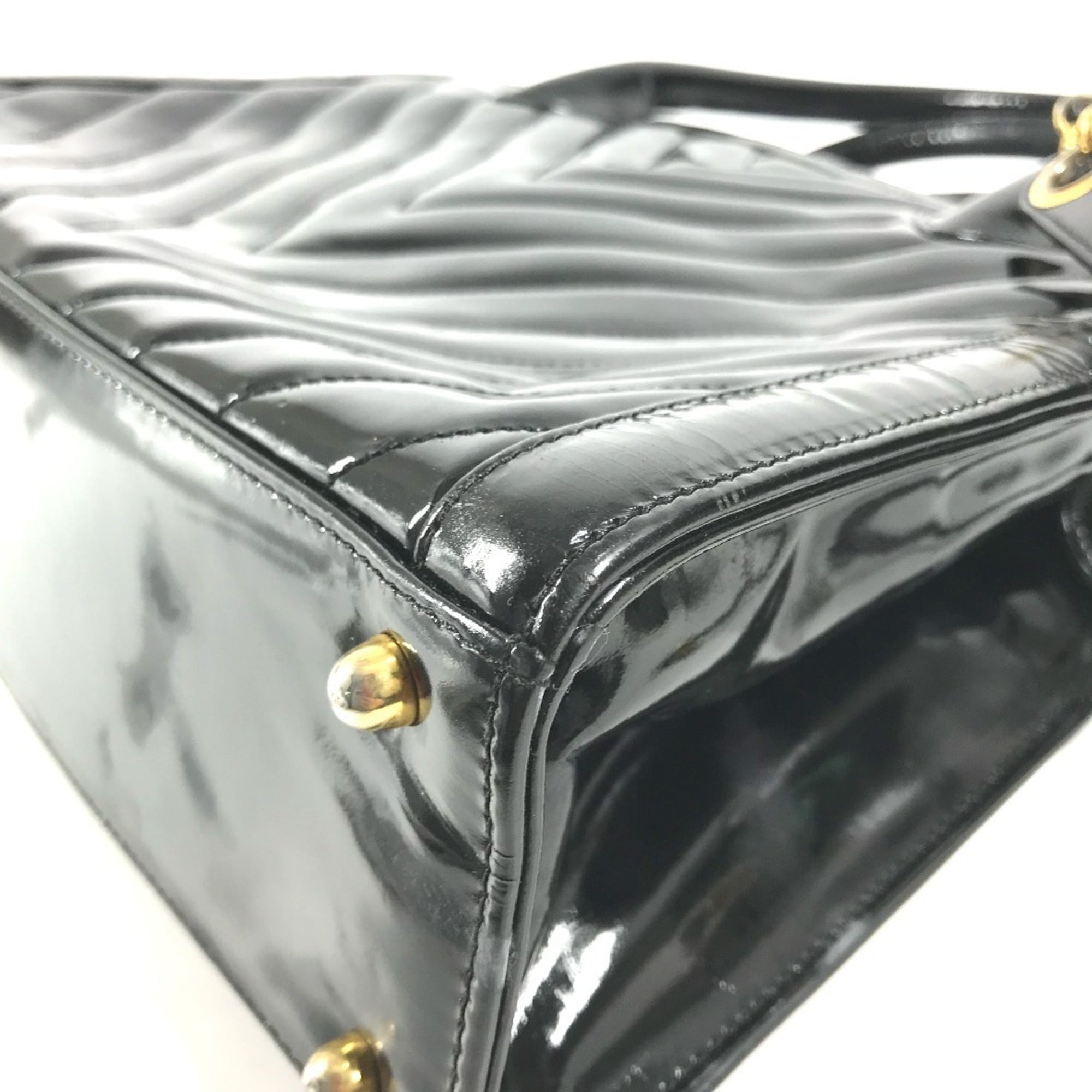 Chanel Black Gold Patent Leather Handbag Shoulder Bag Tote Bag (Pre-Owned)
