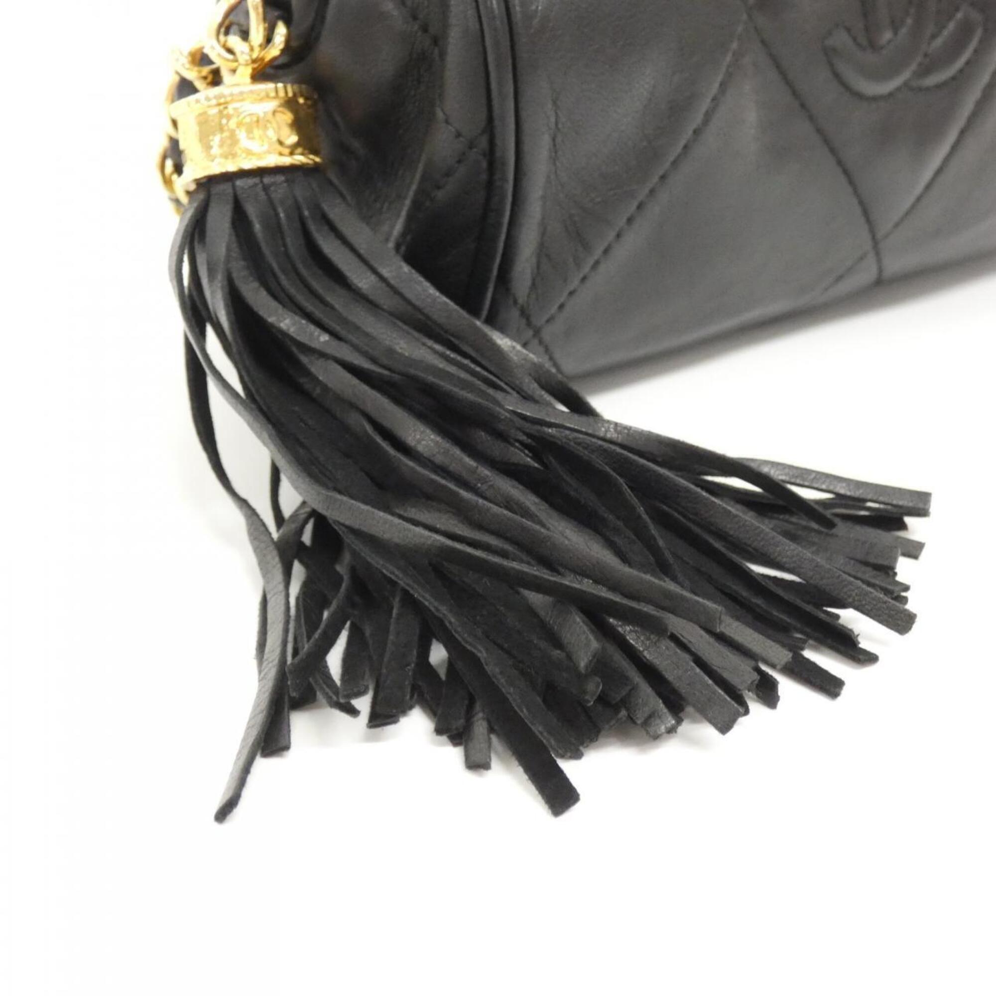 Chanel Black Leather Shoulder Bag (Pre-Owned)