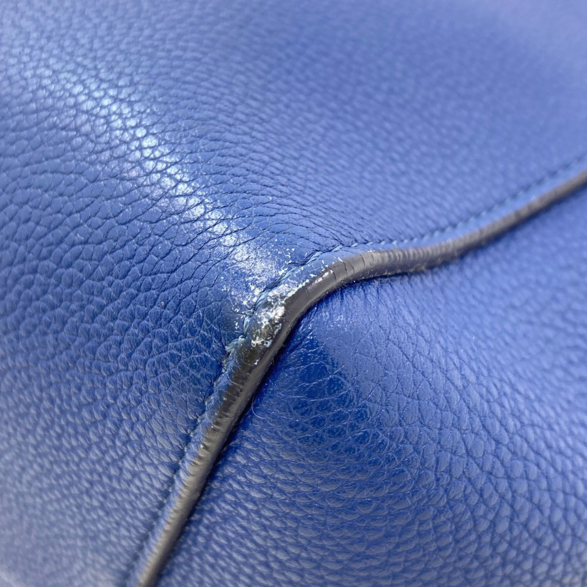 Celine Blue Leather Shoulder Bag (Pre-Owned)