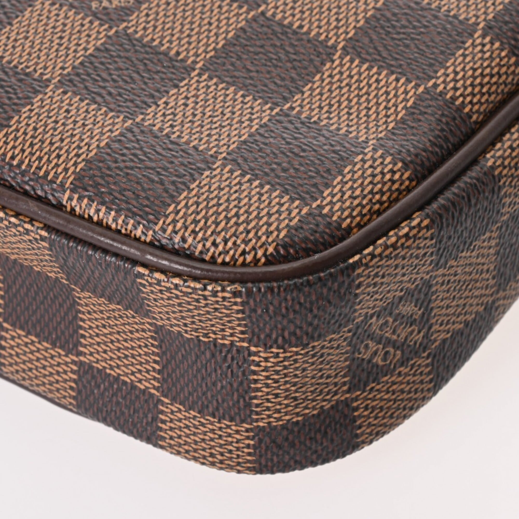 Louis Vuitton Brown Damier Canvas Shoulder Bag (Pre-Owned)