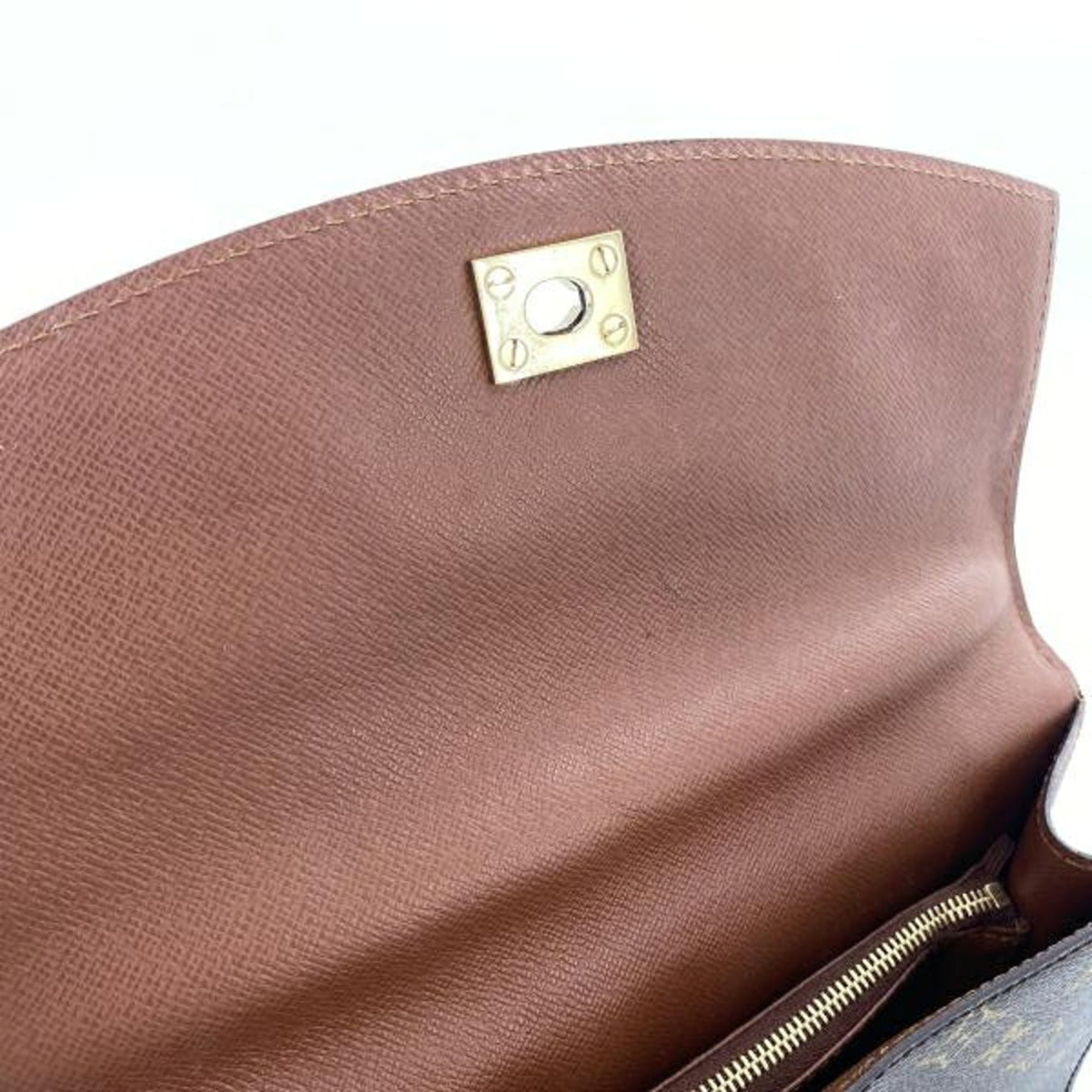 Louis Vuitton Brown Monogram Handbag (Pre-Owned)