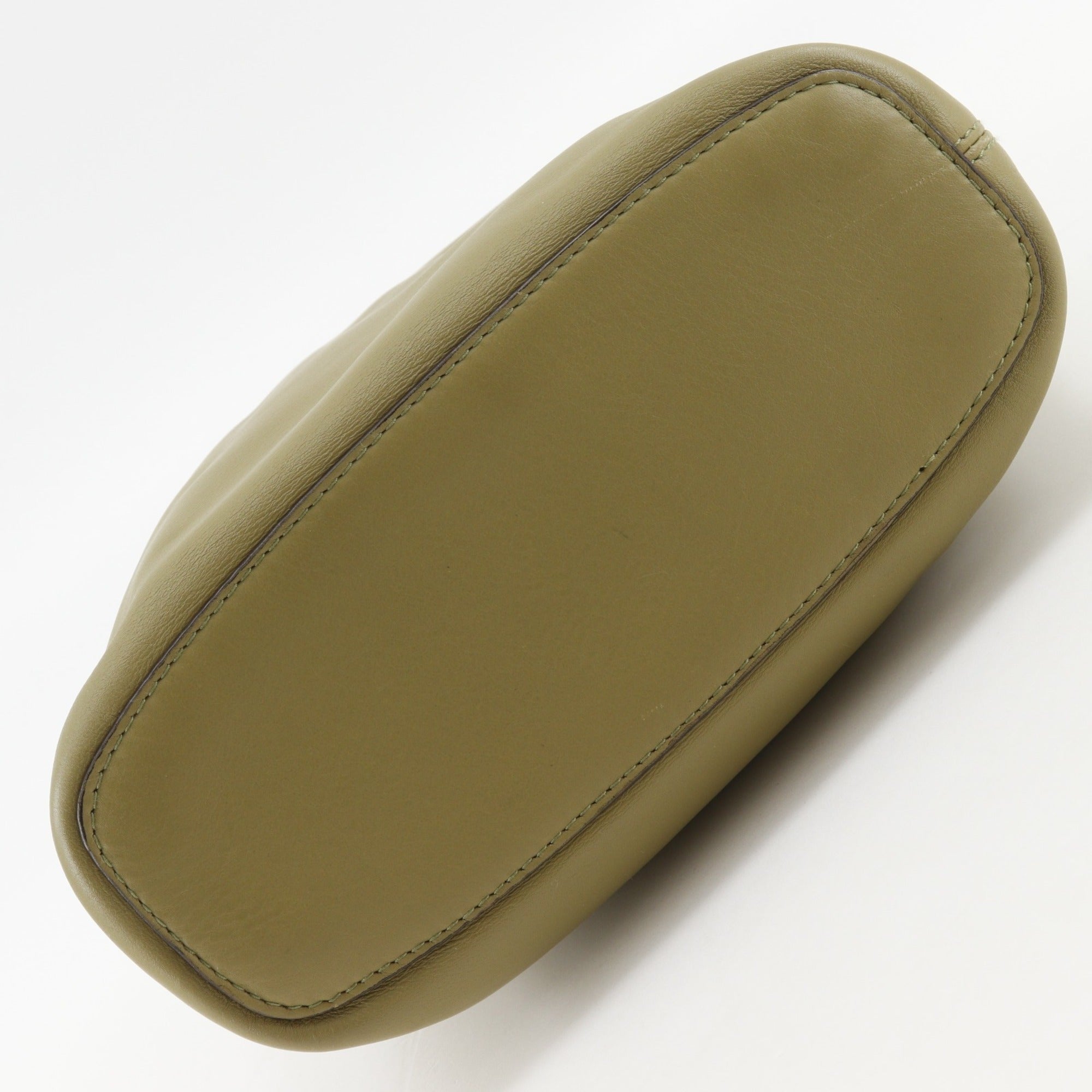 Loewe Olive Leather Shoulder Bag (Pre-Owned)