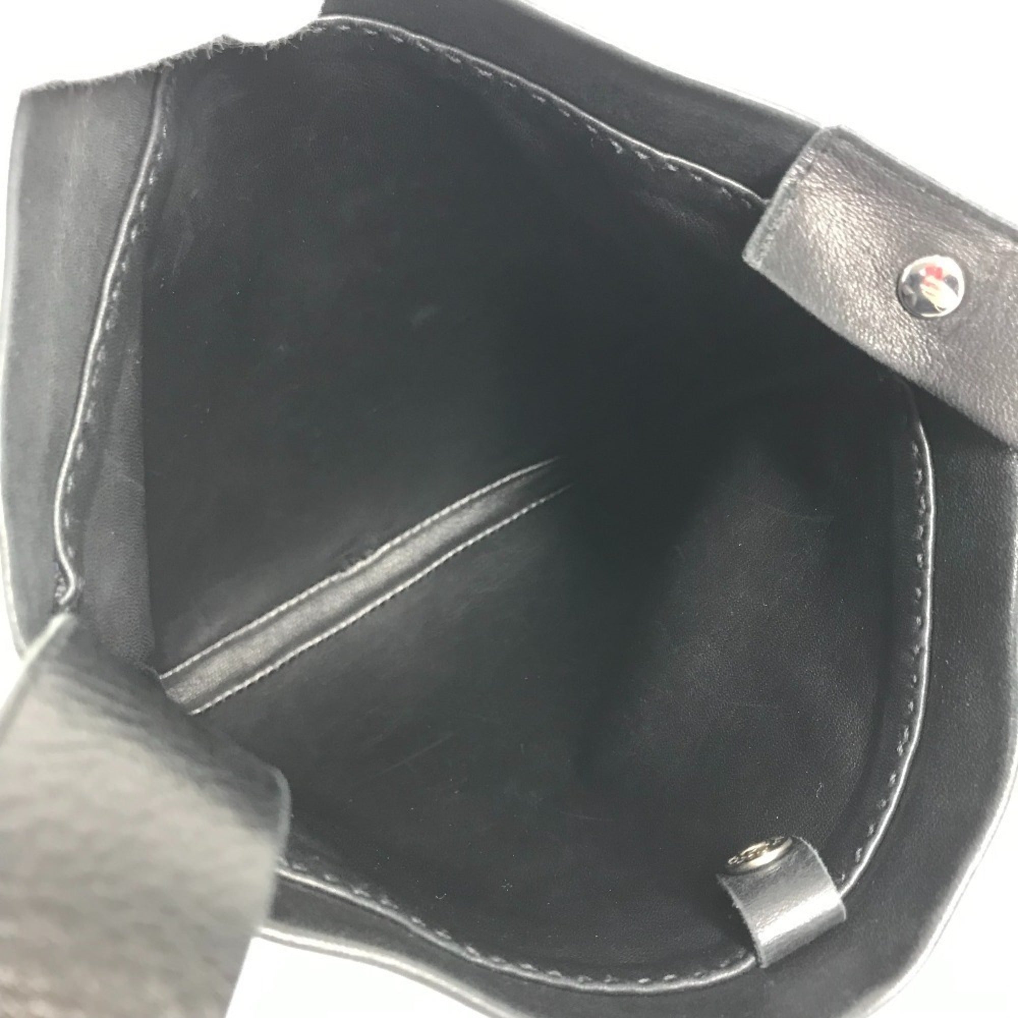 Hermes Toudou Black Leather Pochette Shoulder Bag (Pre-Owned)