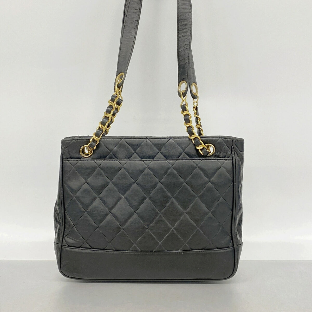 Chanel Black Leather Tote Bag (Pre-Owned)