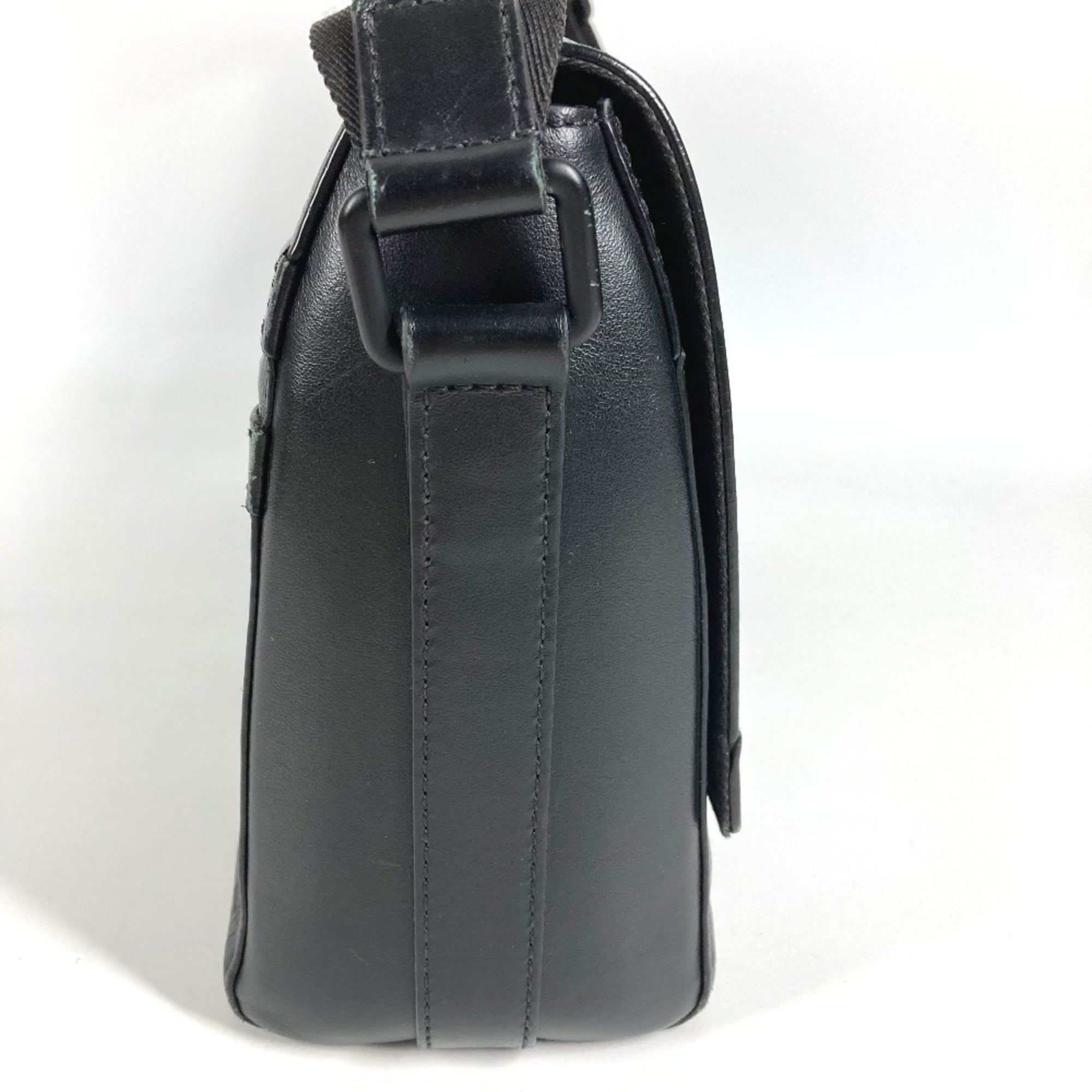 Louis Vuitton Monogram Shadow Black Monogram Shadow Messenger Bag Shoulder Bag (Pre-Owned)