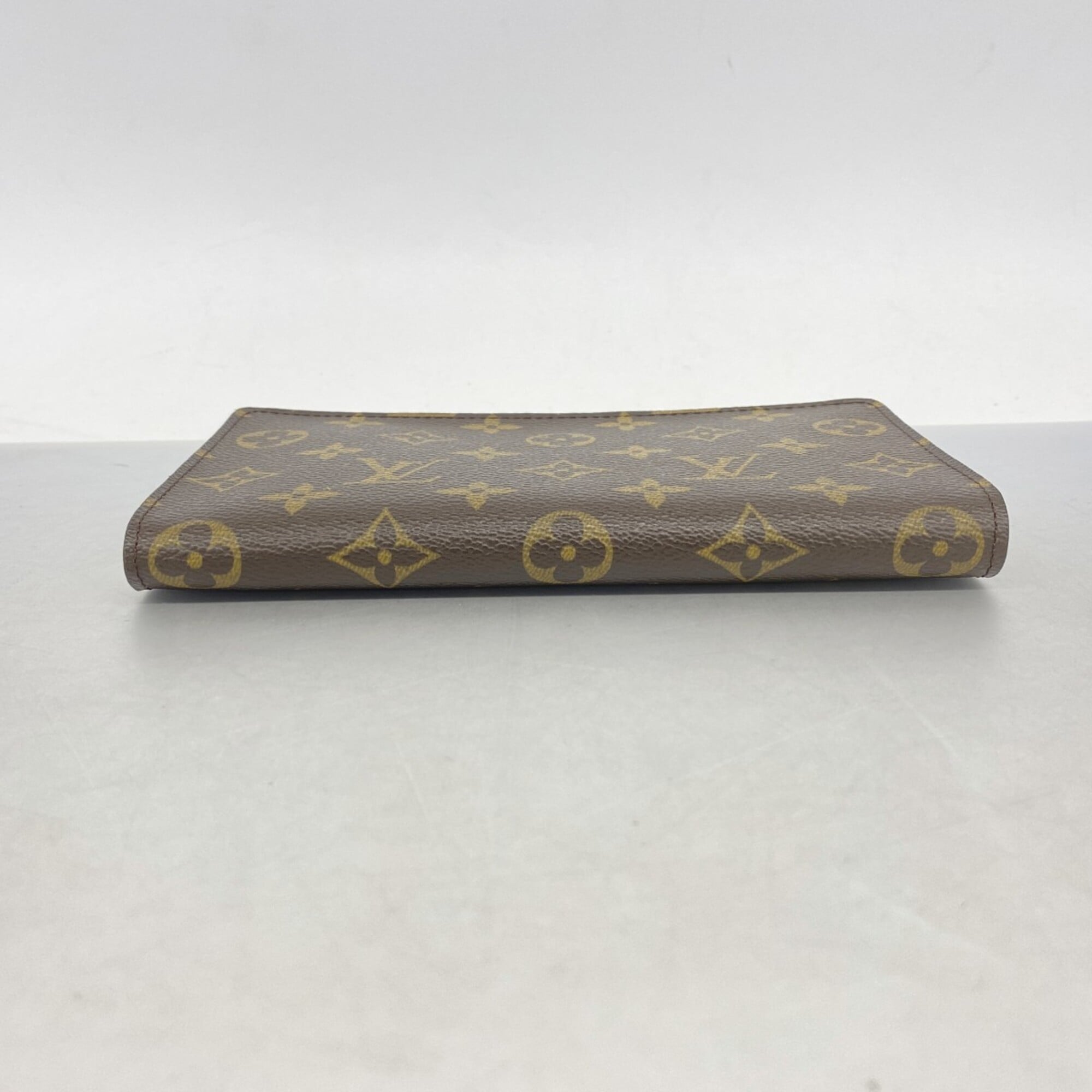 Louis Vuitton Brown Long Wallet (Bi-Fold) (Pre-Owned)