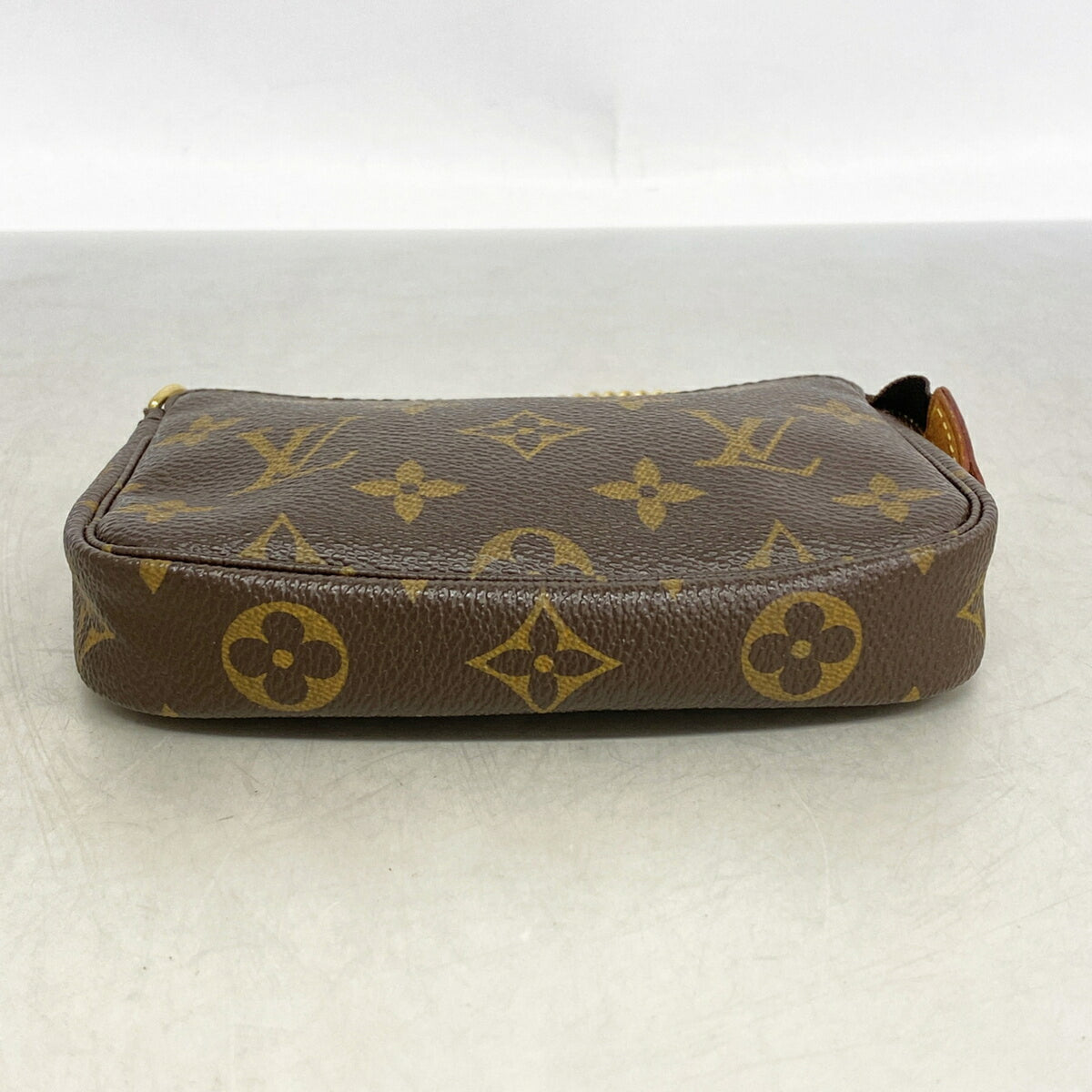 Louis Vuitton Brown Pouch (Pre-Owned)