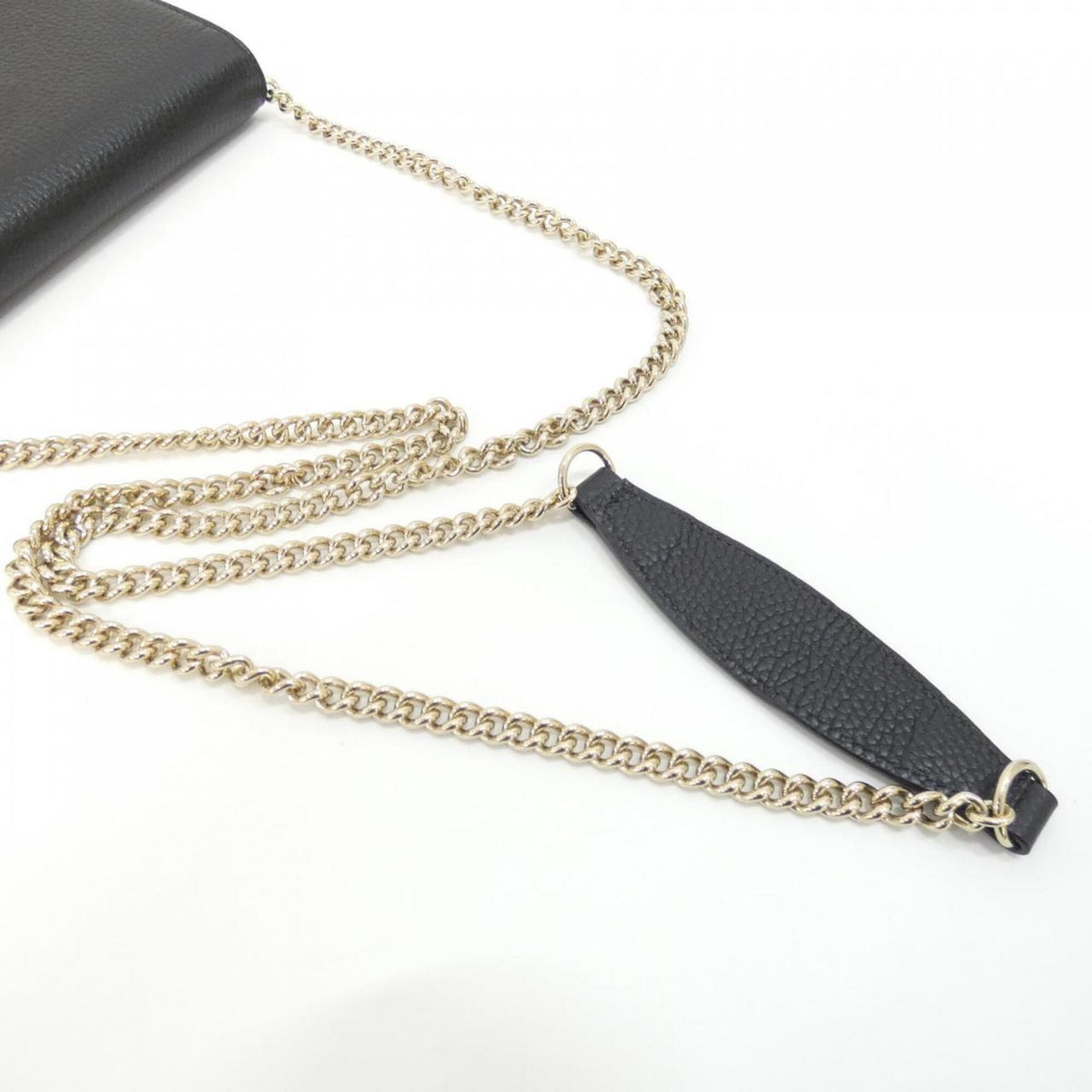 Gucci Black Leather Chain/Shoulder Wallet (Pre-Owned)