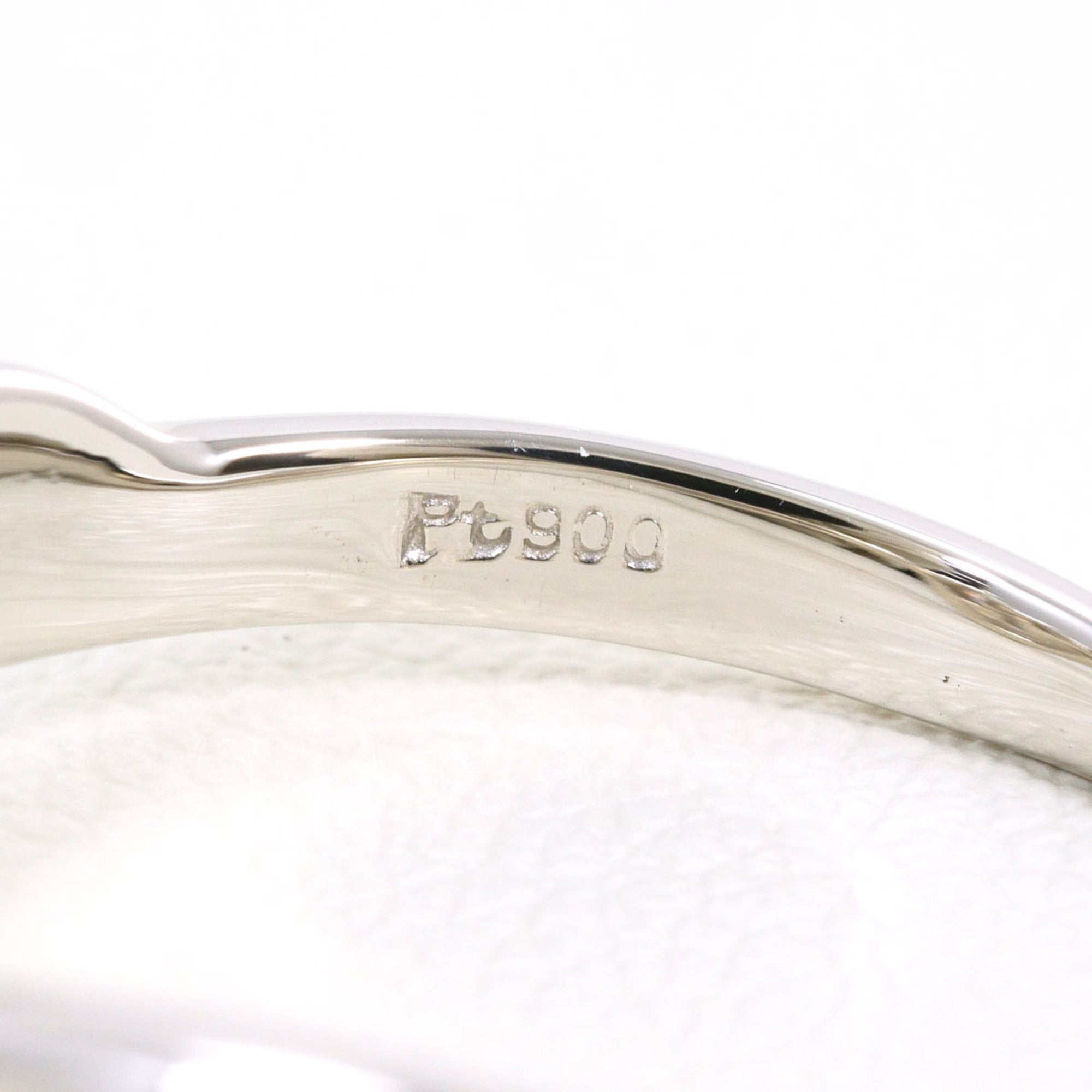 Unbranded Platinum Platinum 900 Band Ring (Pre-Owned)
