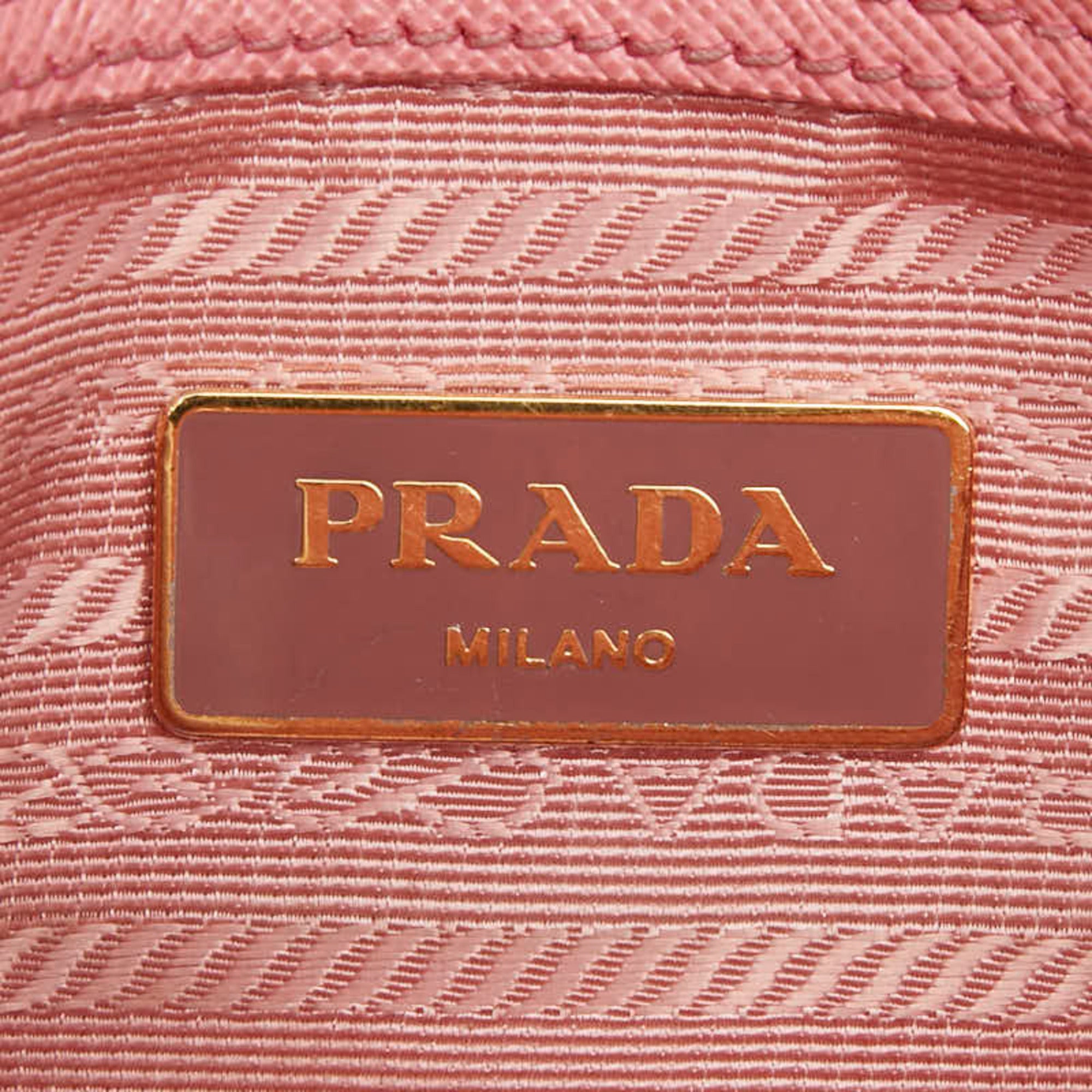 Prada Pink Leather Handbag (Pre-Owned)