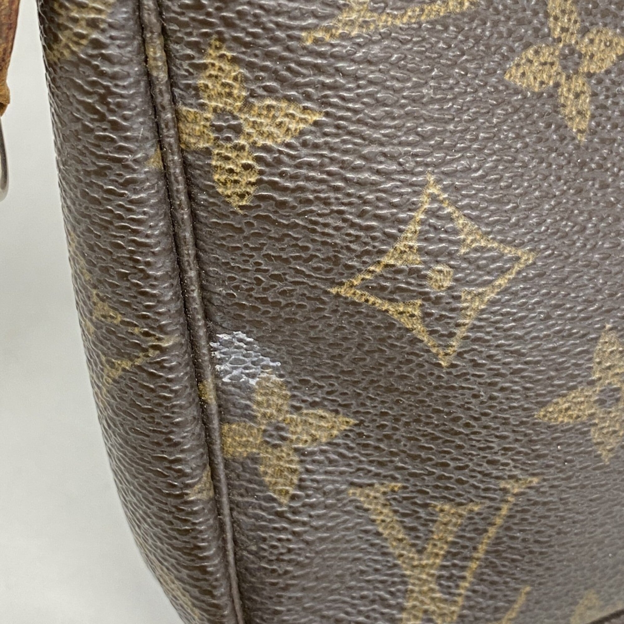 Louis Vuitton Brown Pouch (Pre-Owned)