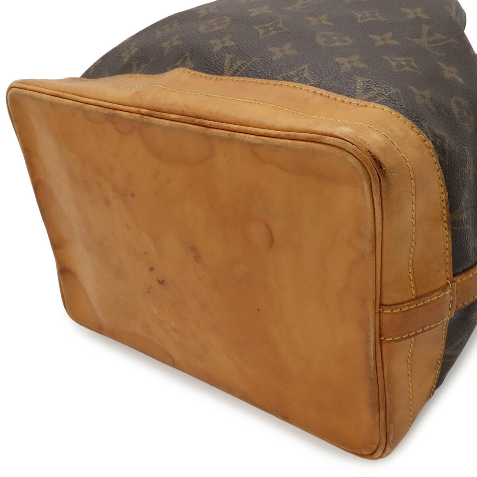 Louis Vuitton Brown Monogram Monogram Shoulder Bag (Pre-Owned)