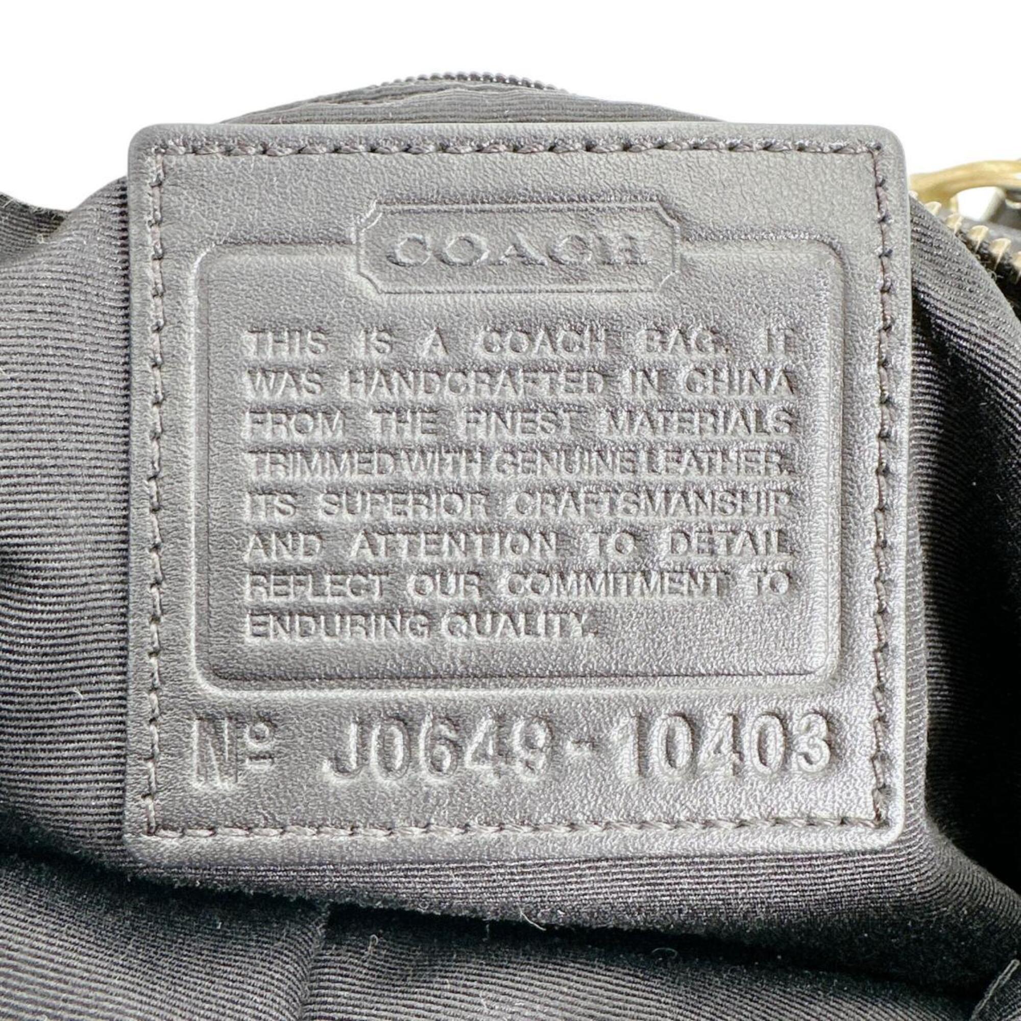 Coach Black Canvas Shoulder Bag (Pre-Owned)