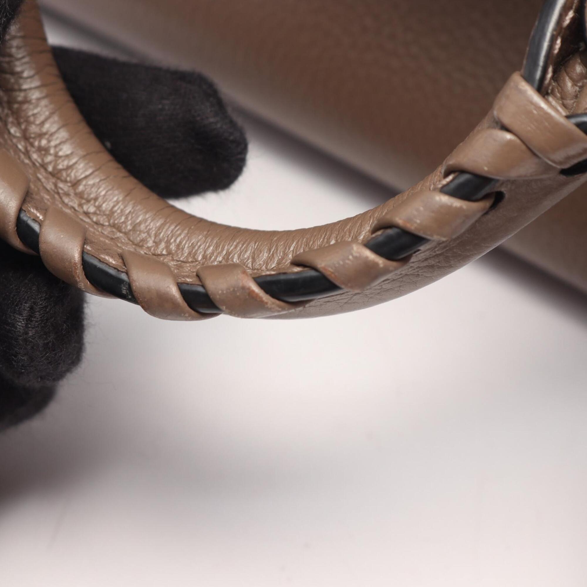 Balenciaga Brown Leather Handbag (Pre-Owned)