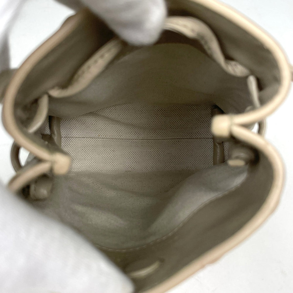 Bottega Veneta Beige Leather Shoulder Bag (Pre-Owned)