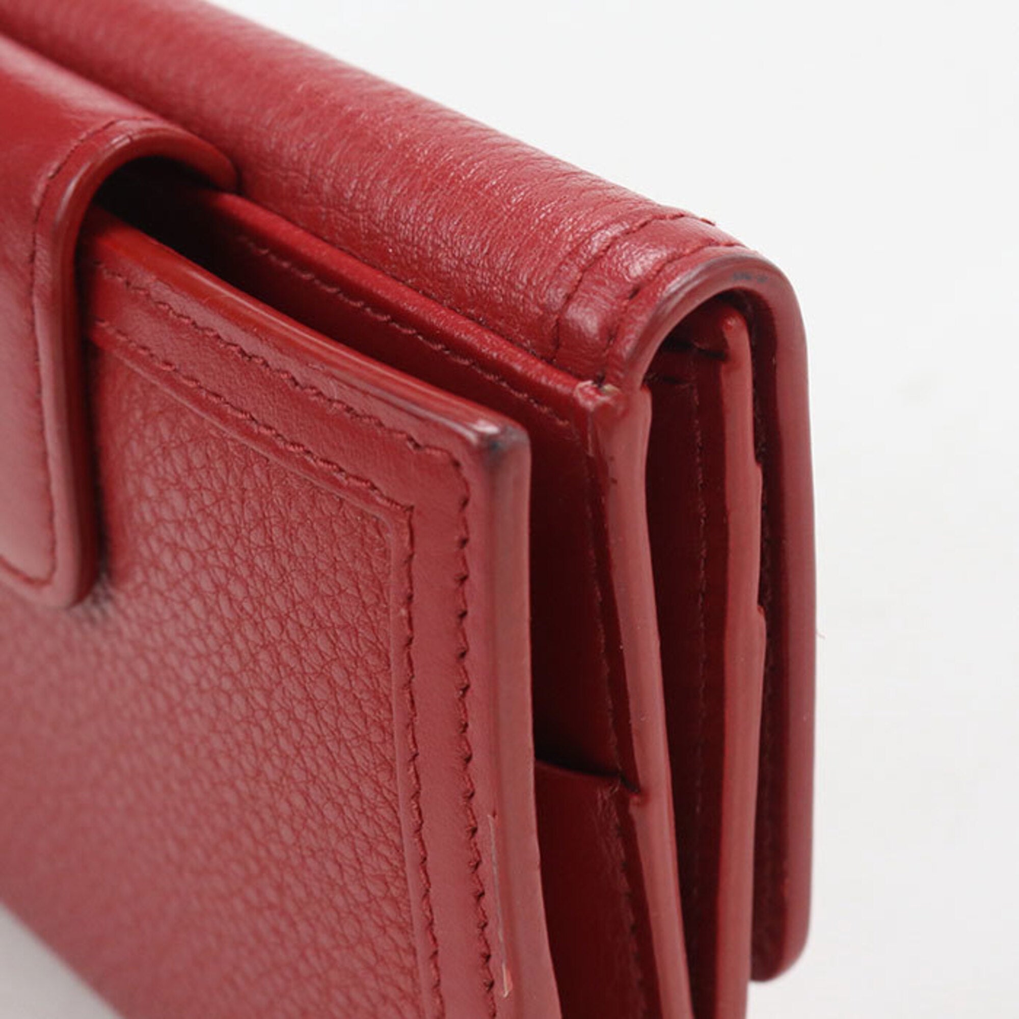 Prada Red Color Leather Wallet (Bi-Fold) (Pre-Owned)