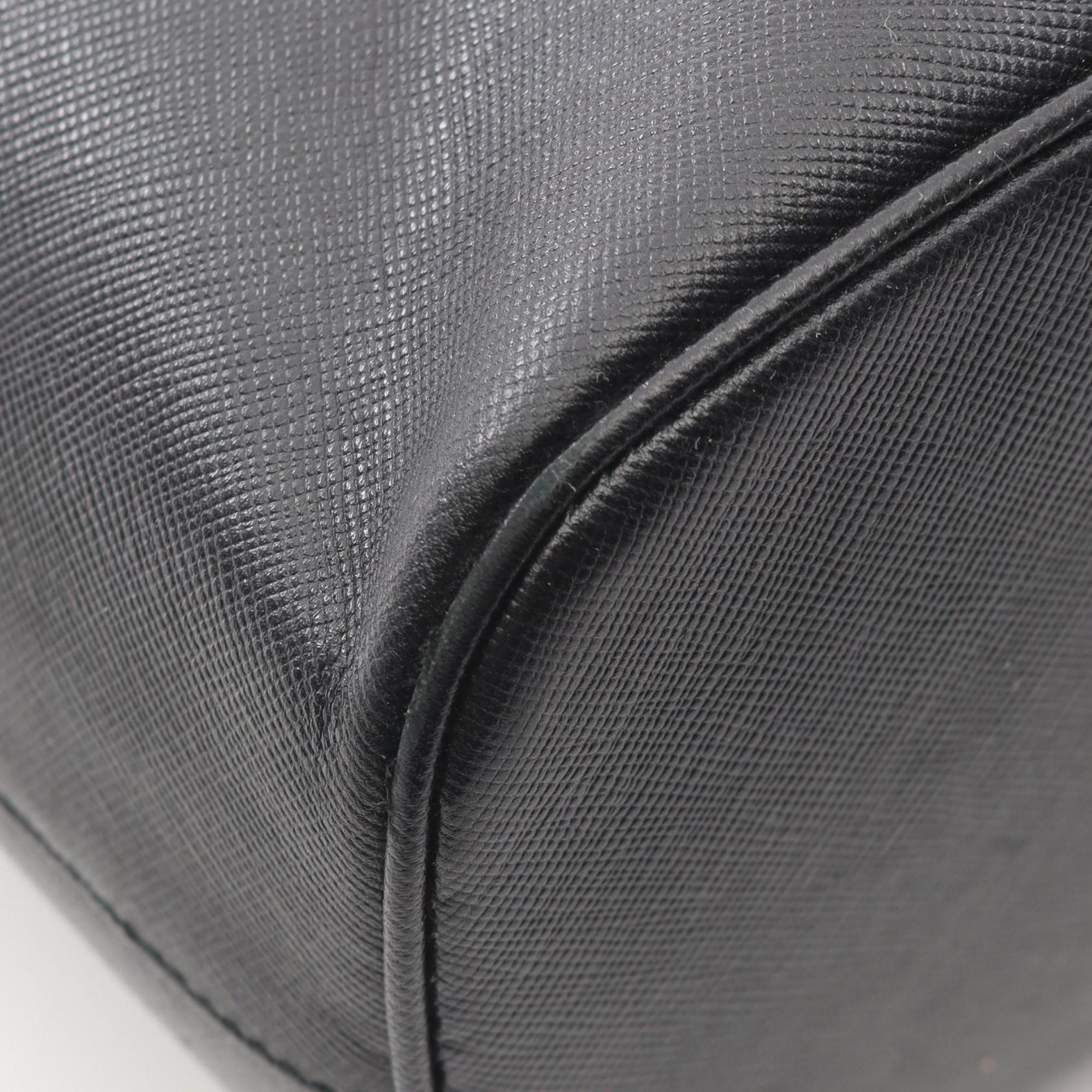 Salvatore Ferragamo Black Leather Tote Bag (Pre-Owned)