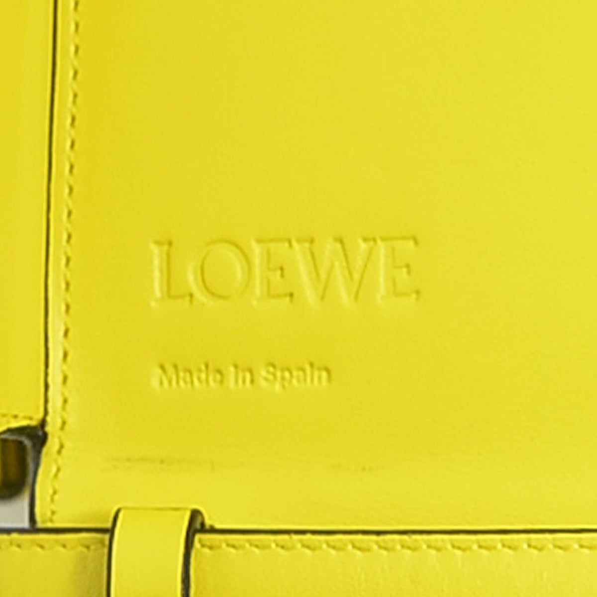 Loewe Yellow Leather Pouch Shoulder Bag (Pre-Owned)