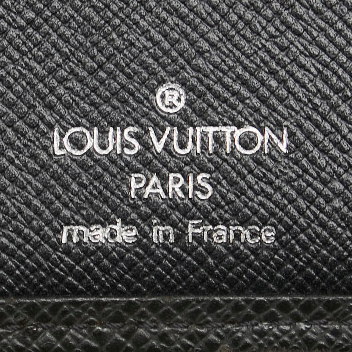 Louis Vuitton Taiga Black Leather Wallet (Bi-Fold) (Pre-Owned)