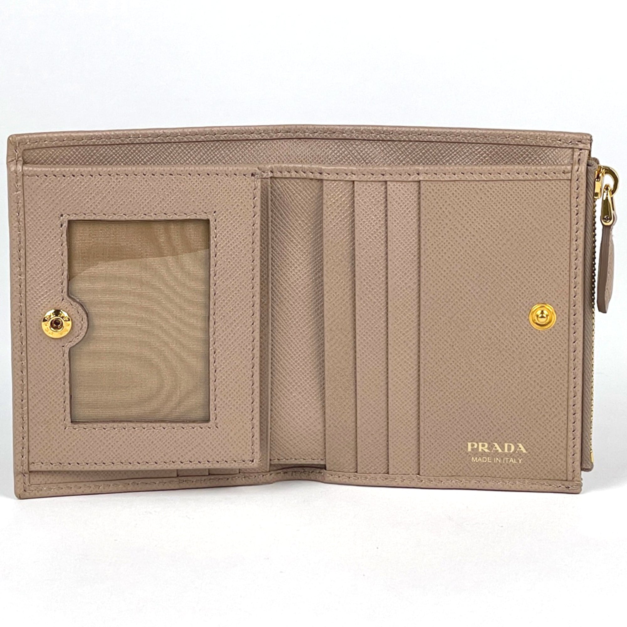 Prada Beige Saffiano Lux Wallet (Bi-Fold) (Pre-Owned)